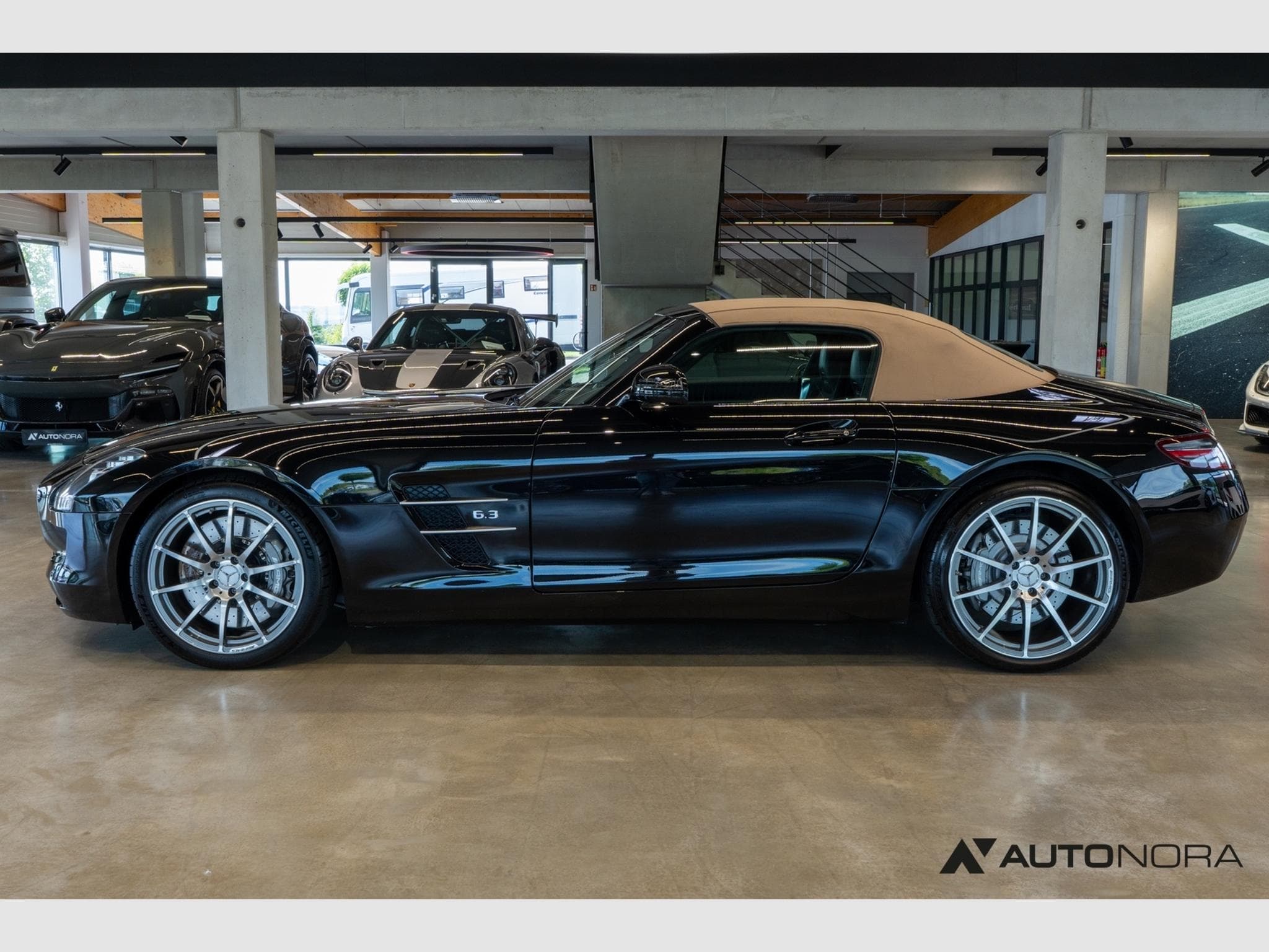 Mercedes SLS AMG Roadster (2012) - Photo 9