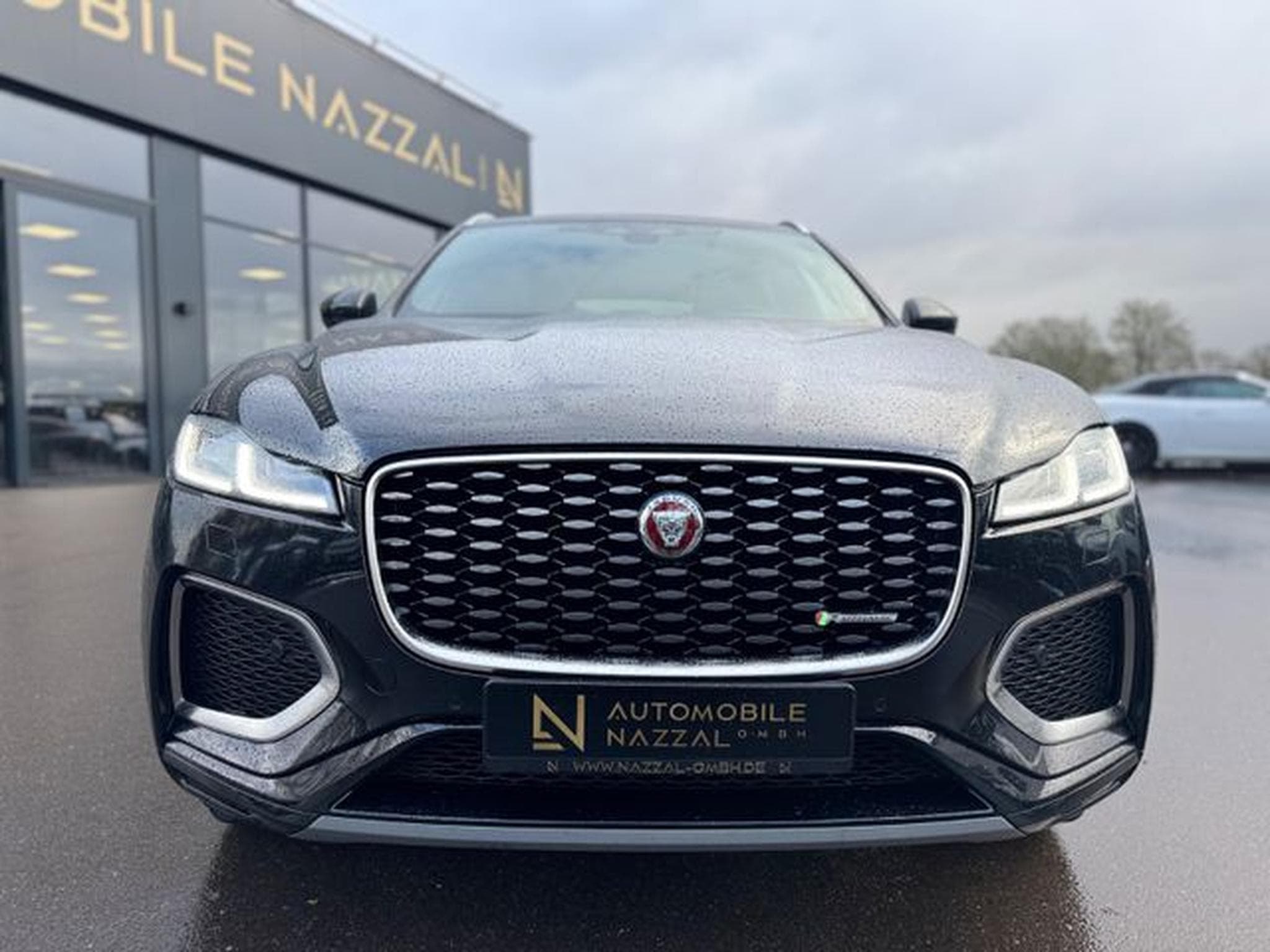 Jaguar F-Pace F-PACE R-DYNAMIC AWD*AUT*1.HD*PANO*LED*EL.AHK* (2023) - Foto 3