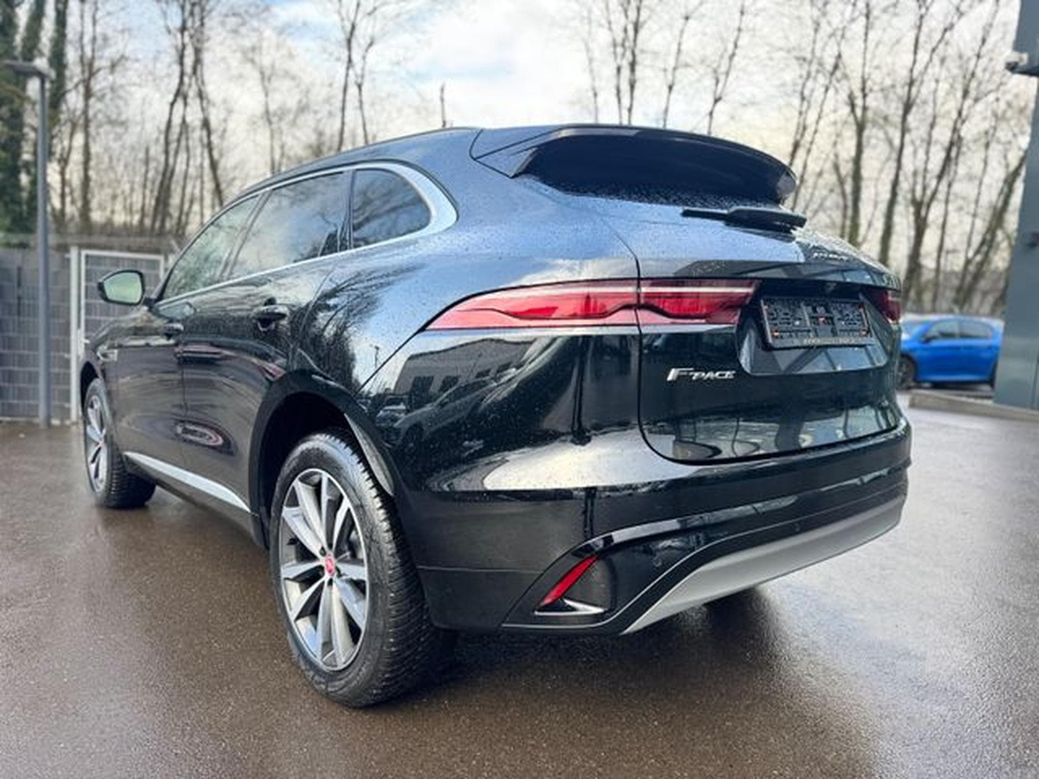 Jaguar F-Pace F-PACE R-DYNAMIC AWD*AUT*1.HD*PANO*LED*EL.AHK* (2023) - Foto 9