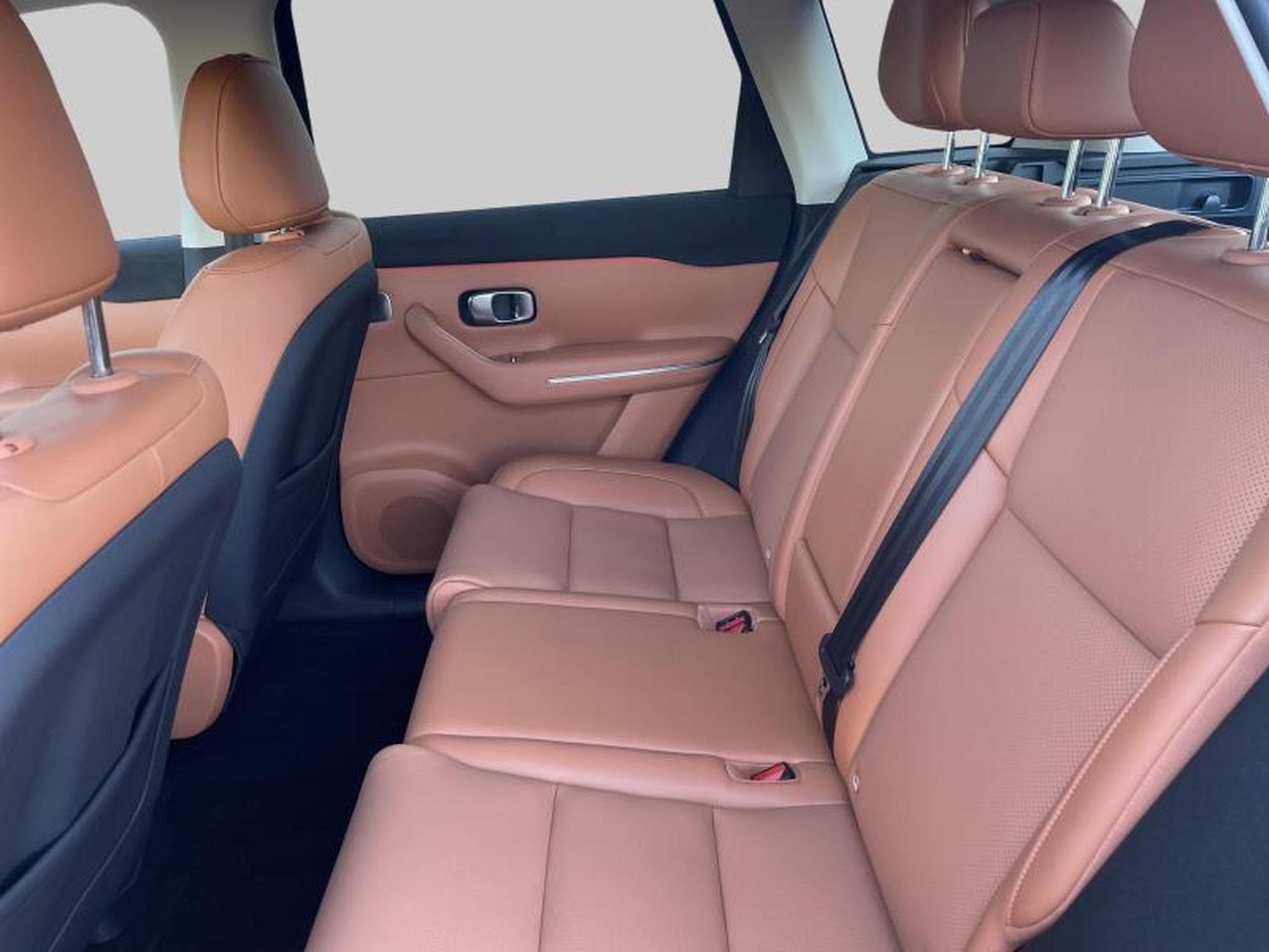 LEAPMOTOR C10 DESIGN (2024) - Photo 12