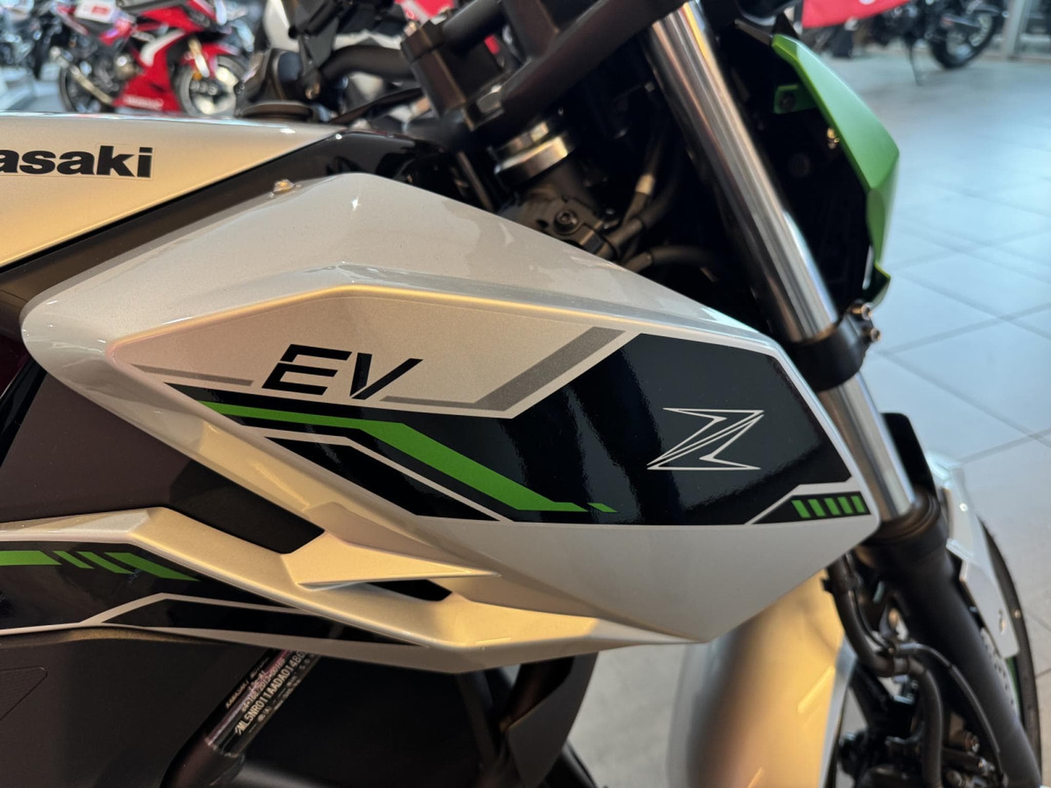 Kawasaki Z 1 (2024) - Photo 5