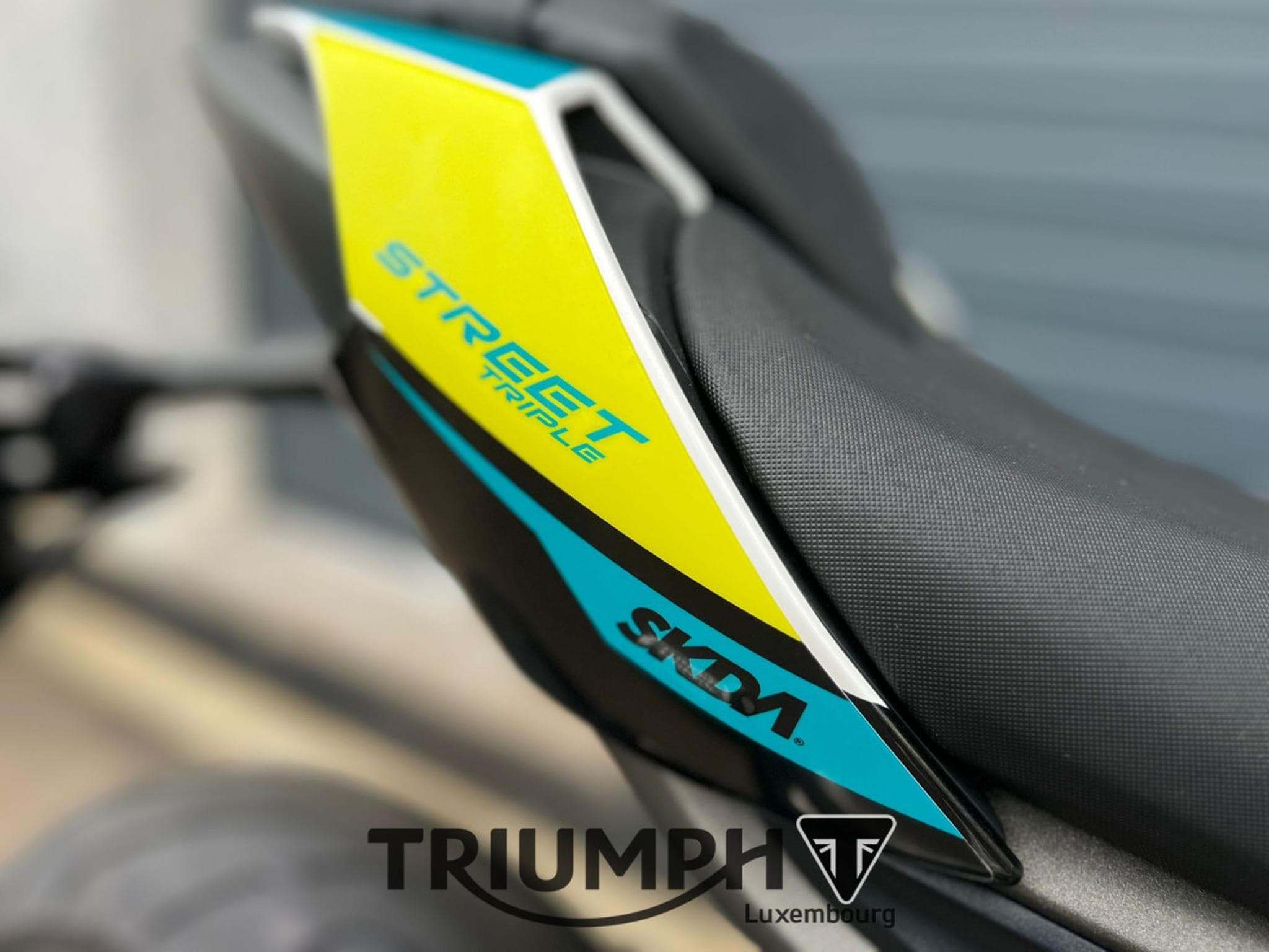 Triumph Street Triple R STREET TRIPLE 765 R SKDA (2026) - Photo 10