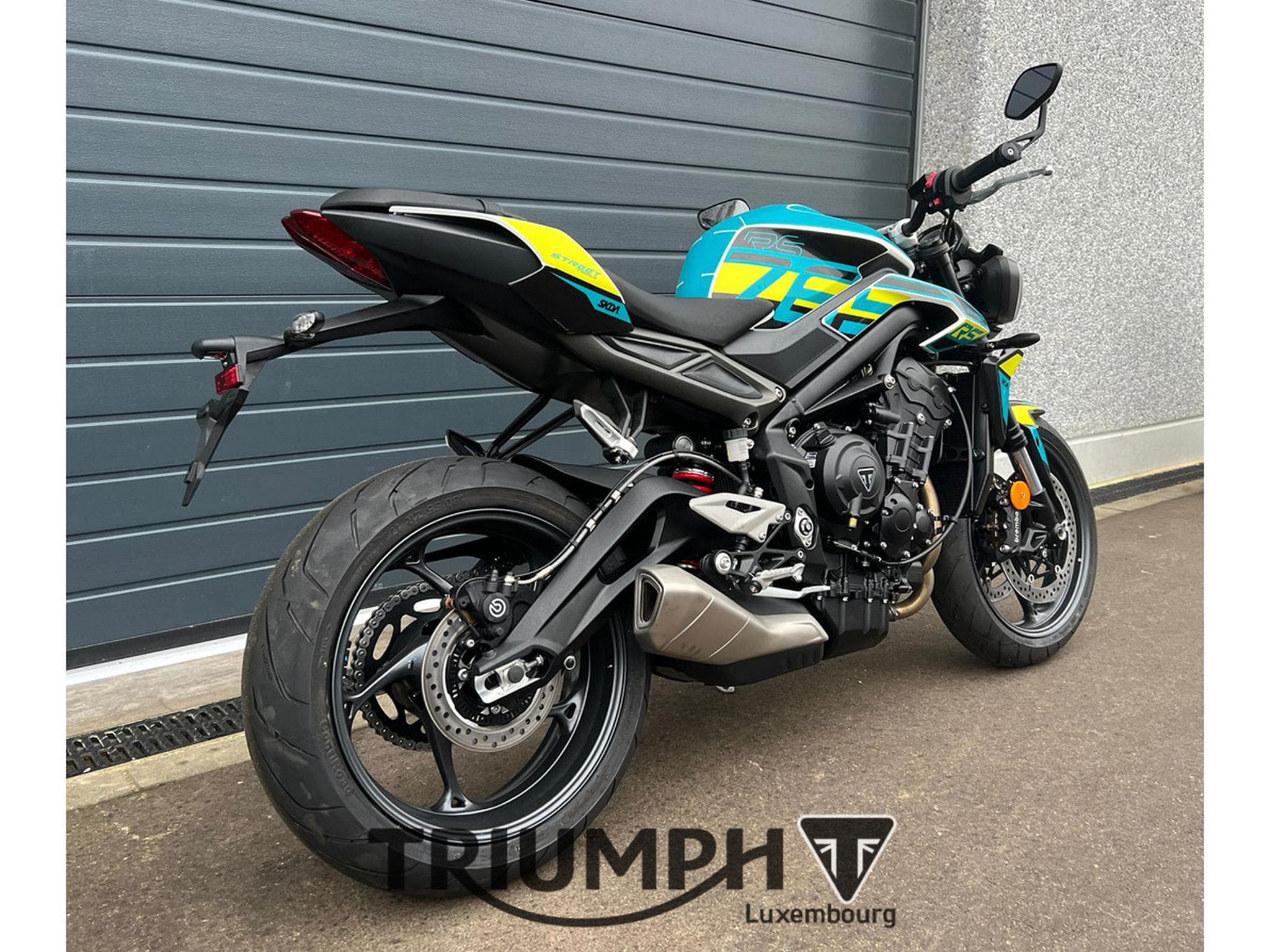 Triumph Street Triple R STREET TRIPLE 765 R SKDA (2026) - Photo 5
