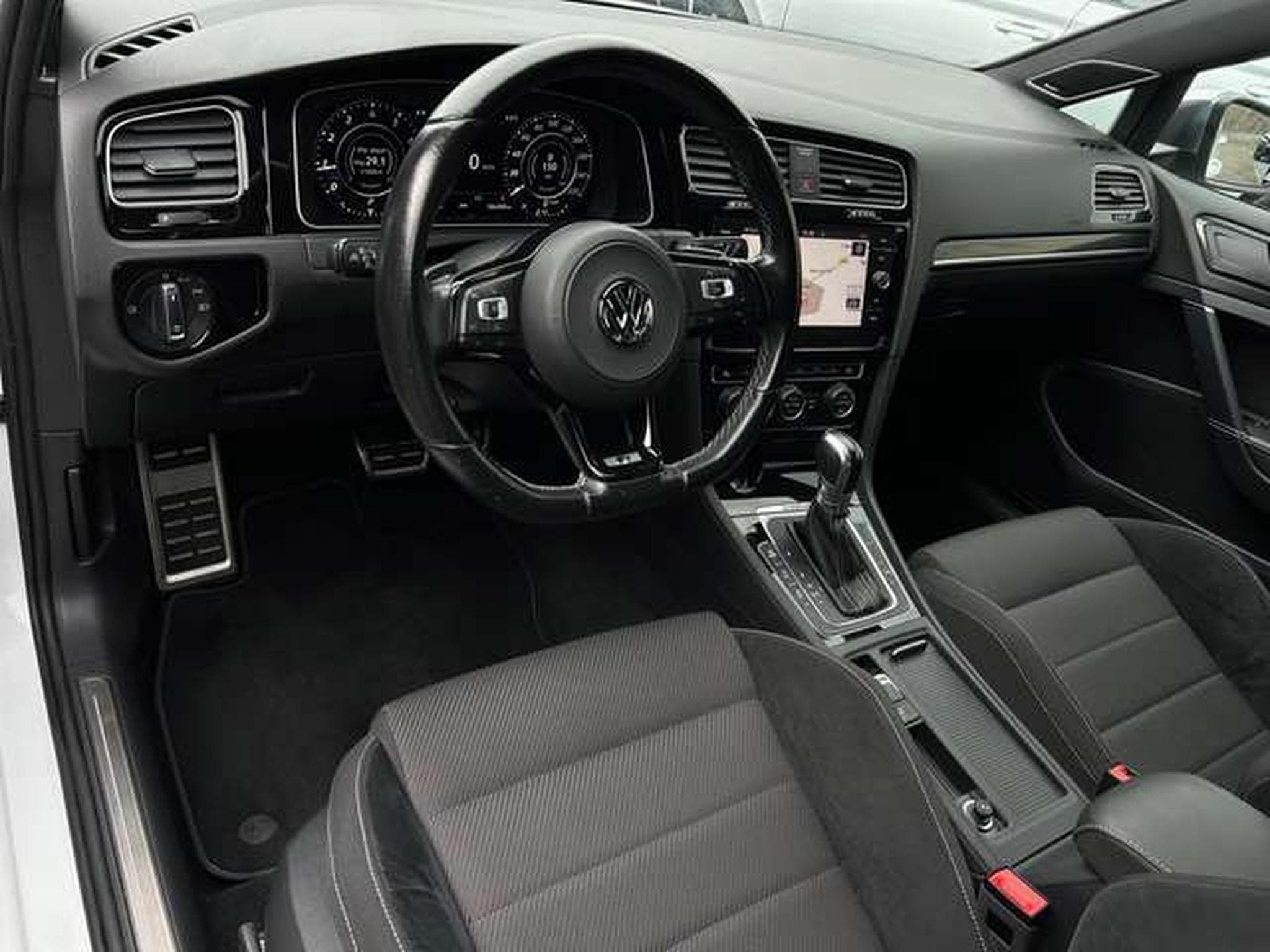 VW Golf 4 MOTION DSG (2018) - Photo 12