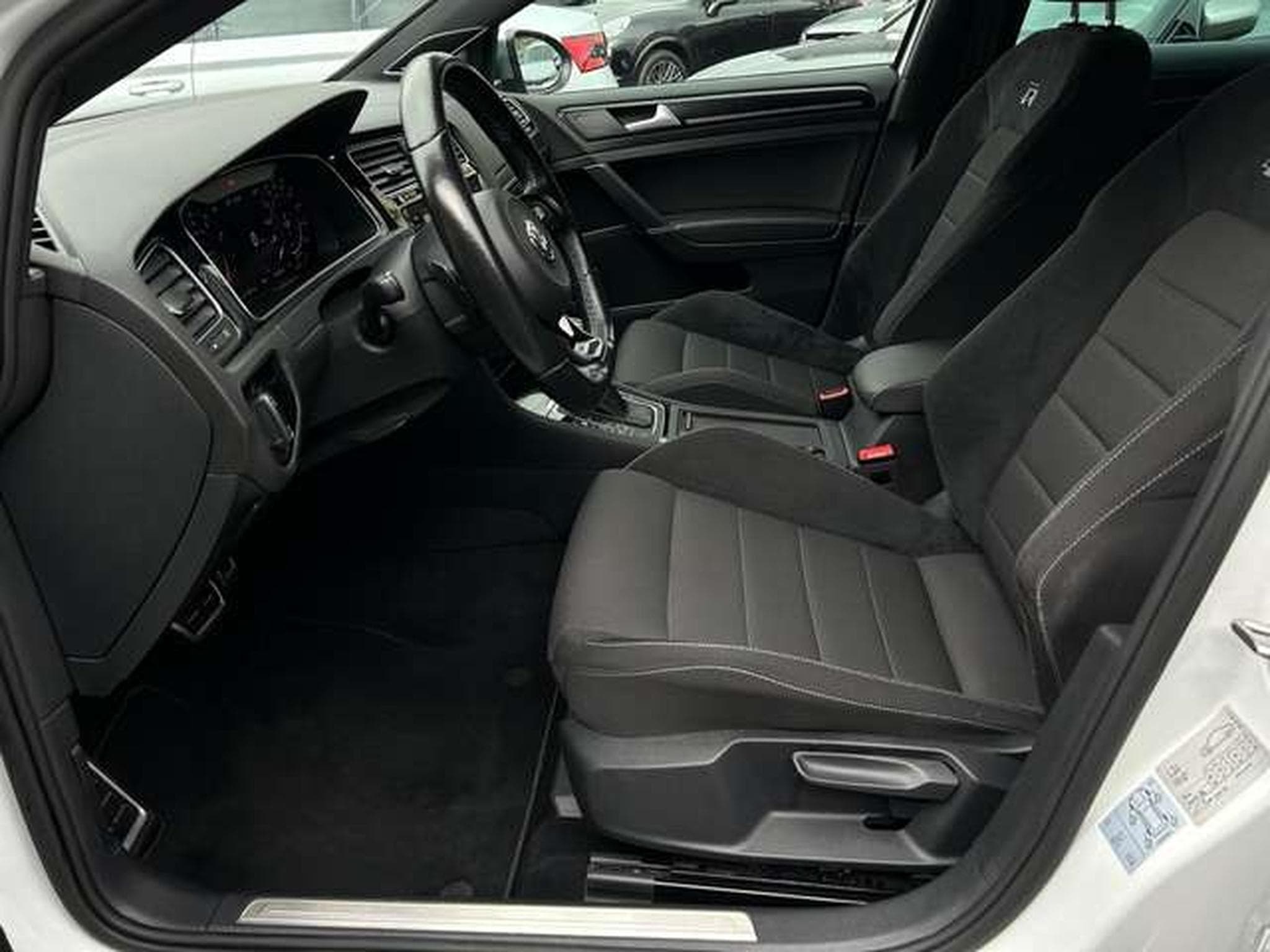 VW Golf 4 MOTION DSG (2018) - Photo 13