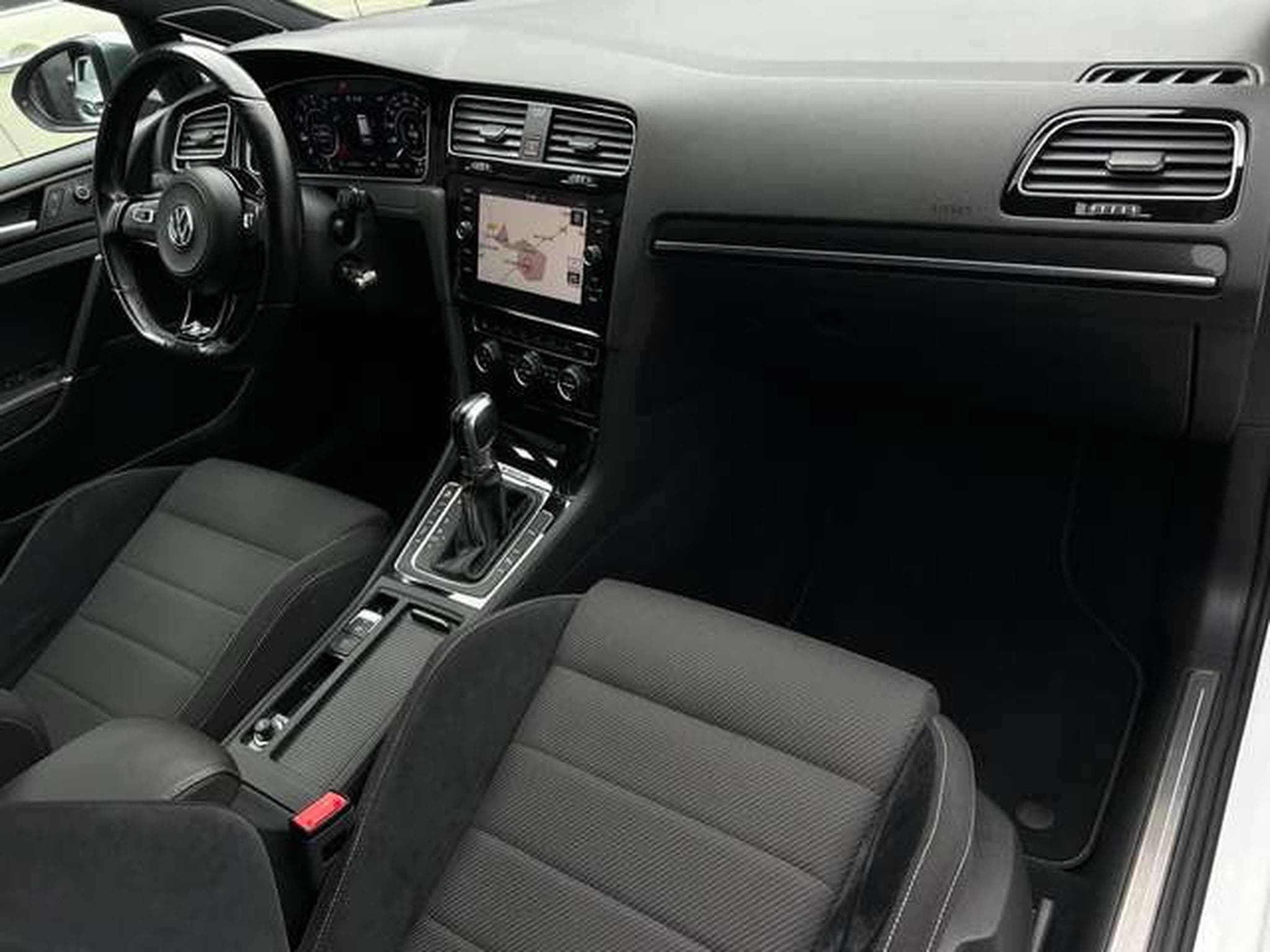 VW Golf 4 MOTION DSG (2018) - Photo 15