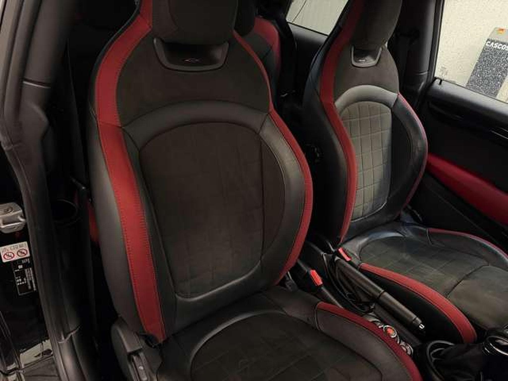 MINI Cooper COOPER 1.5 136 JCW (2018) - Photo 13