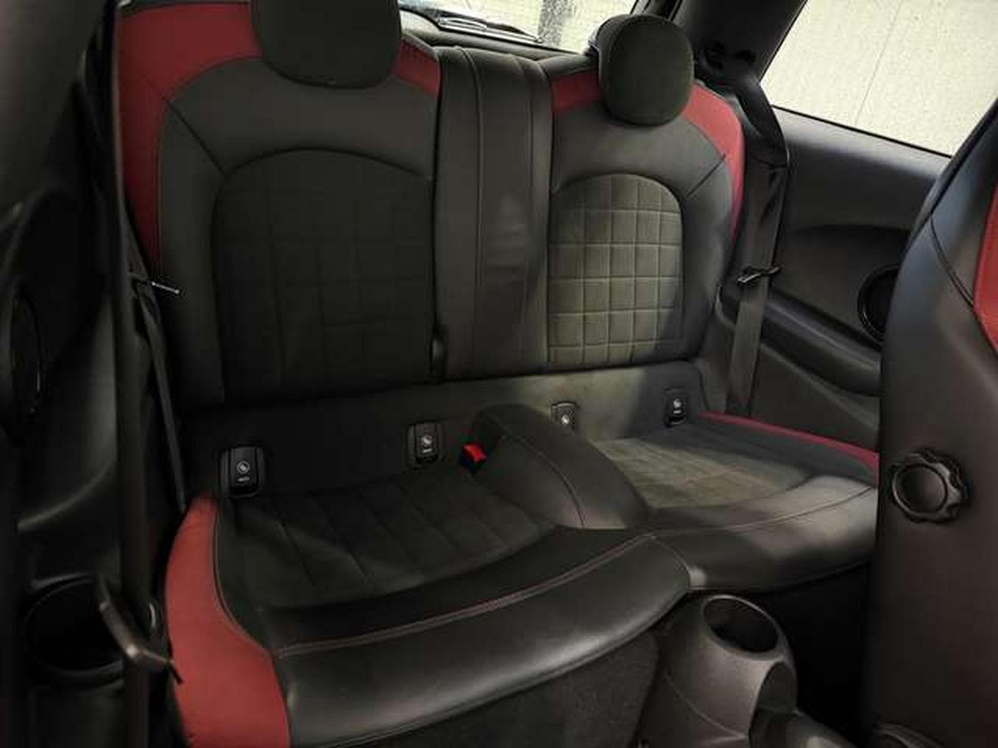 MINI Cooper COOPER 1.5 136 JCW (2018) - Photo 14