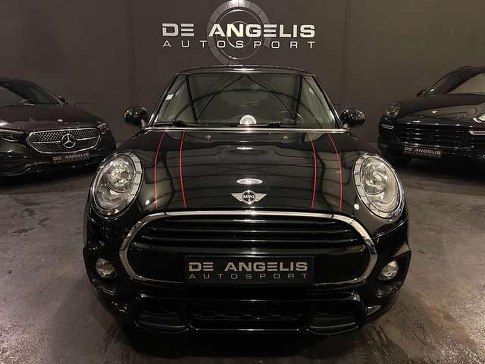 MINI Cooper COOPER 1.5 136 JCW (2018) - Photo 4