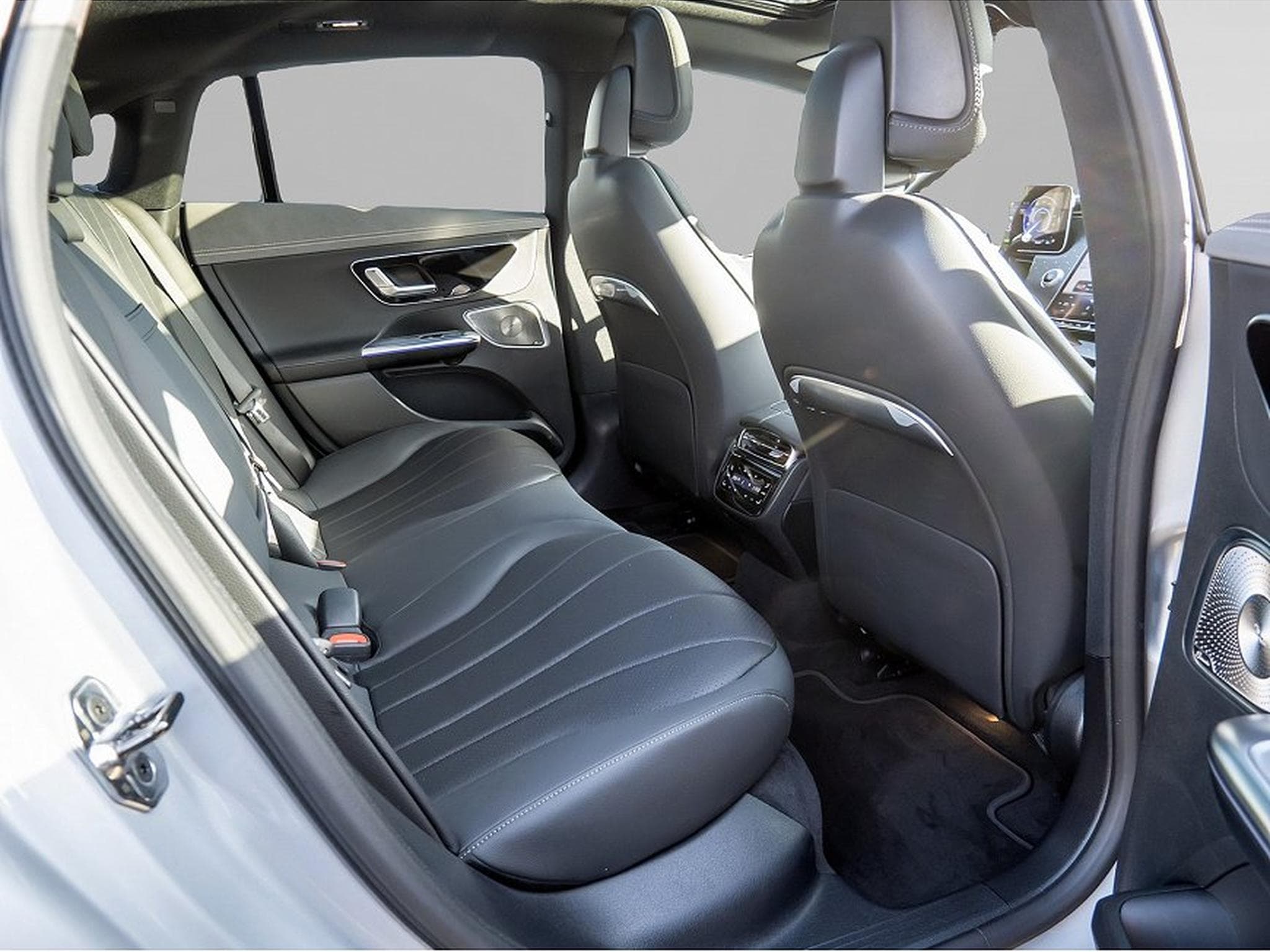 Mercedes EQ (2025) - Foto 4