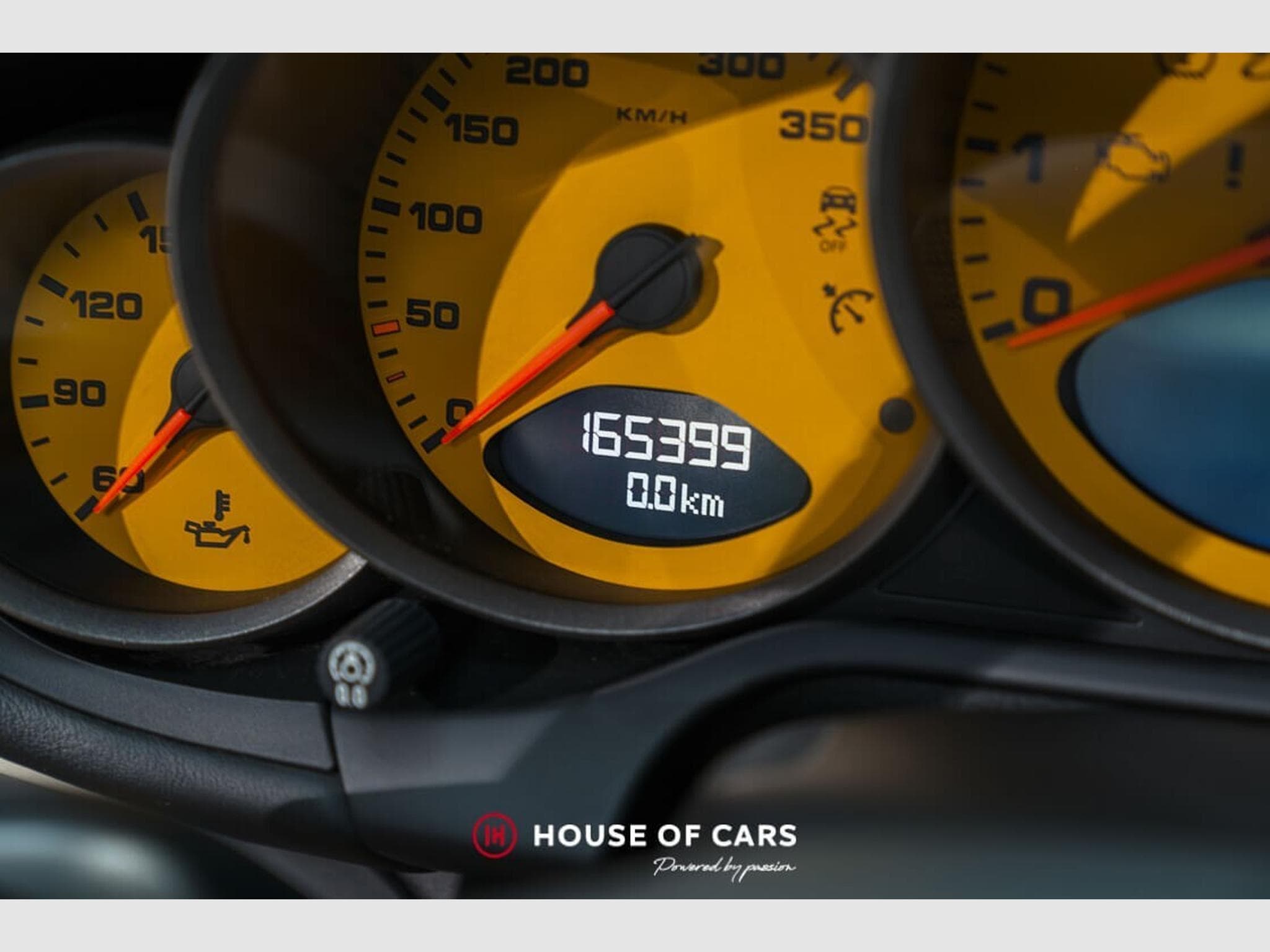 Porsche 911 997.2 Turbo S Cab. PDK - Speed Yellow - 1 of 301 (2011) - Photo 14