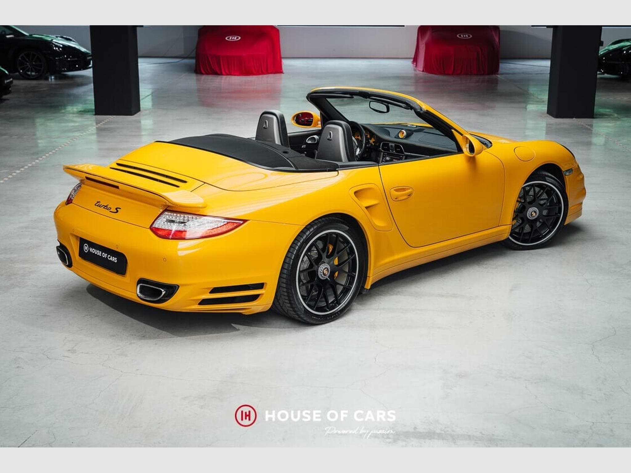 Porsche 911 997.2 Turbo S Cab. PDK - Speed Yellow - 1 of 301 (2011) - Photo 7