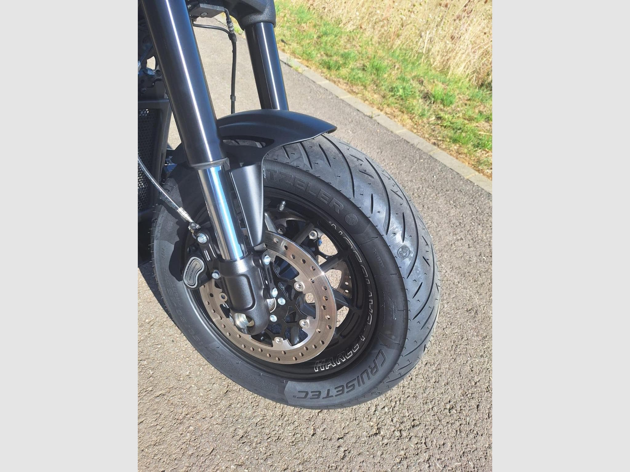 Harley-Davidson Softail Fat Bob Custom Black Bob 114 (2018) - Foto 10