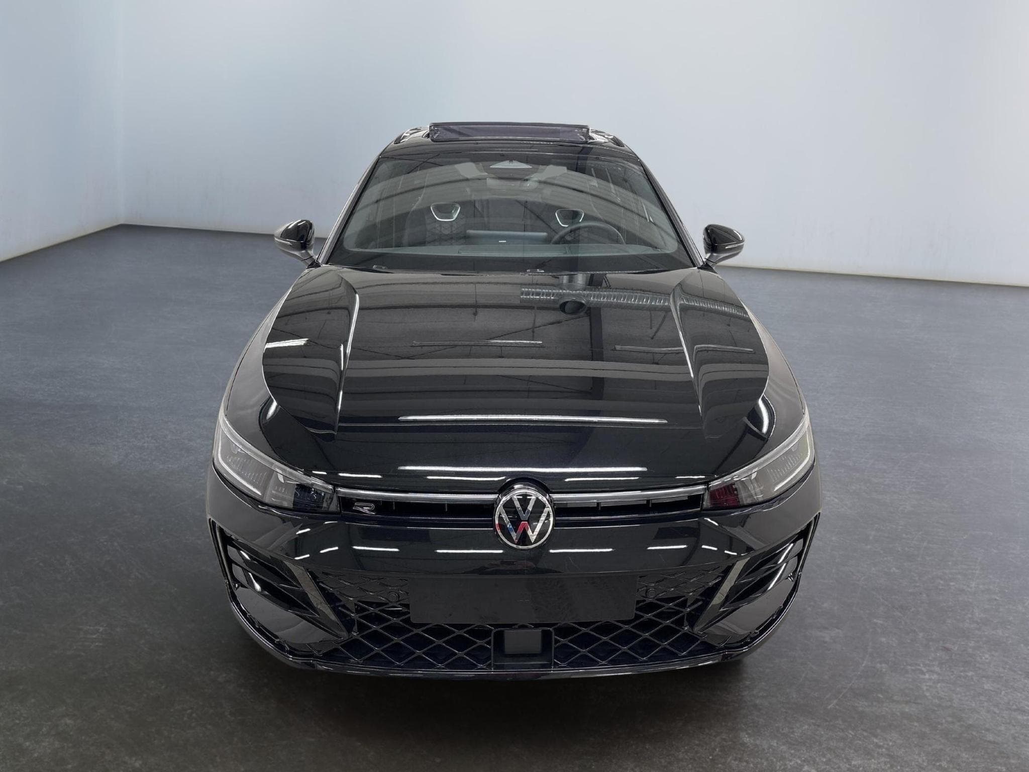 VW Passat Variant R-Line (2026) - Foto 2