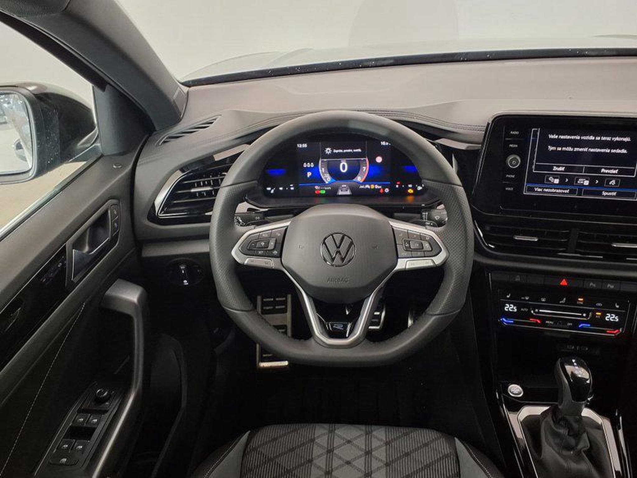 VW T-Roc R-Line 1.5 TSI 7-Gang-DSG (2026) - Foto 12