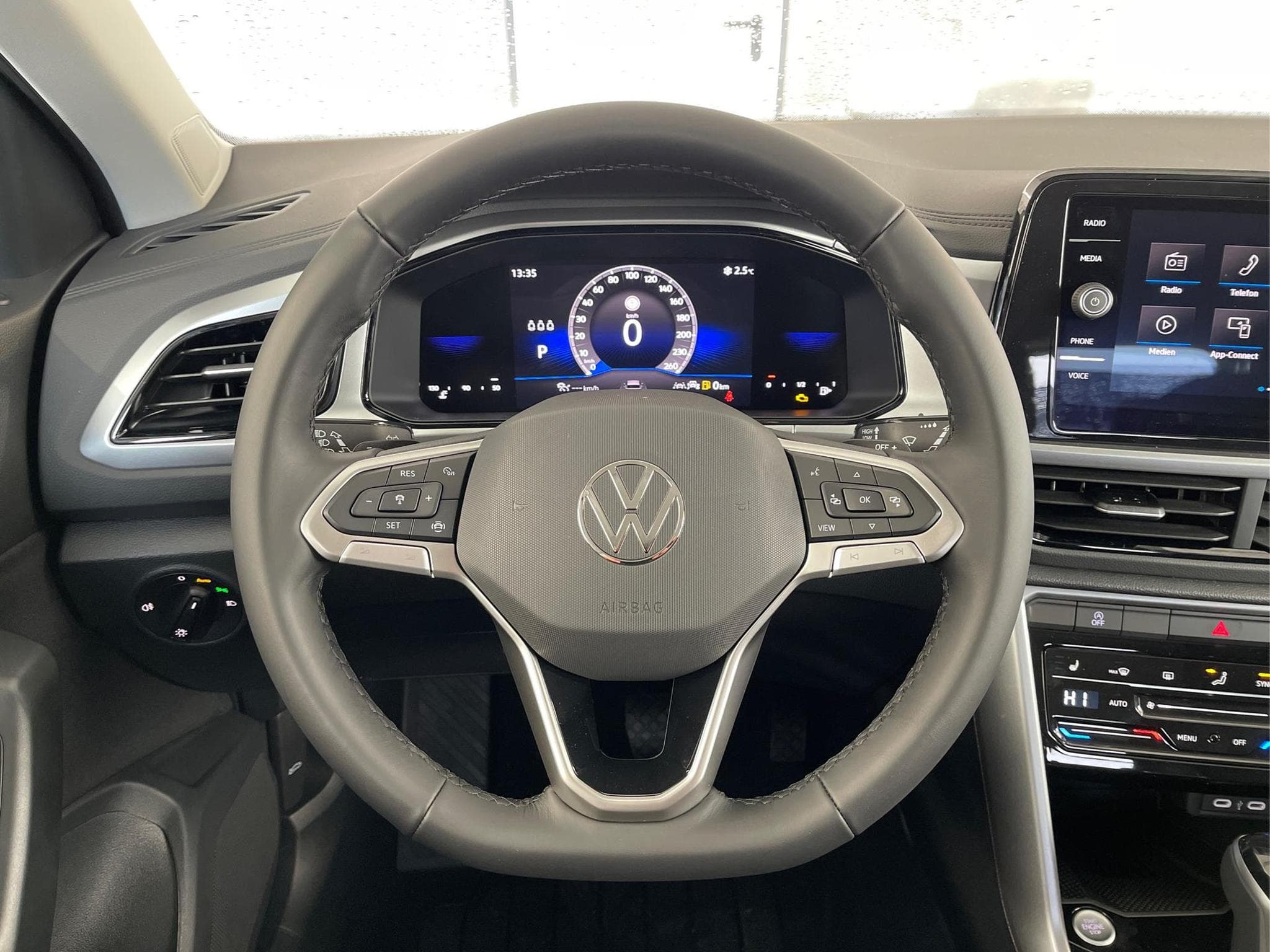 VW T-Roc LIFE (2026) - Foto 8