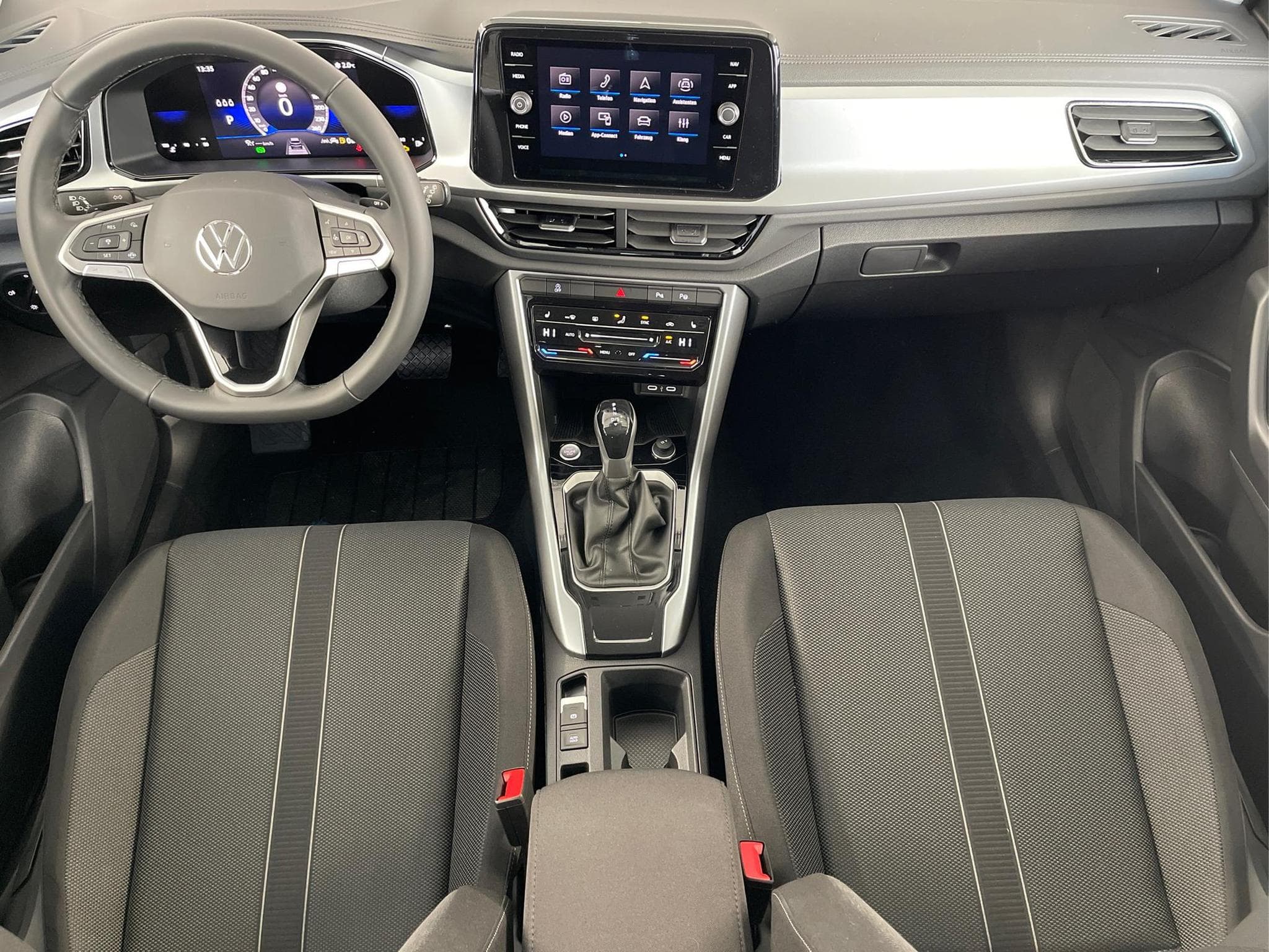 VW T-Roc LIFE (2026) - Foto 6