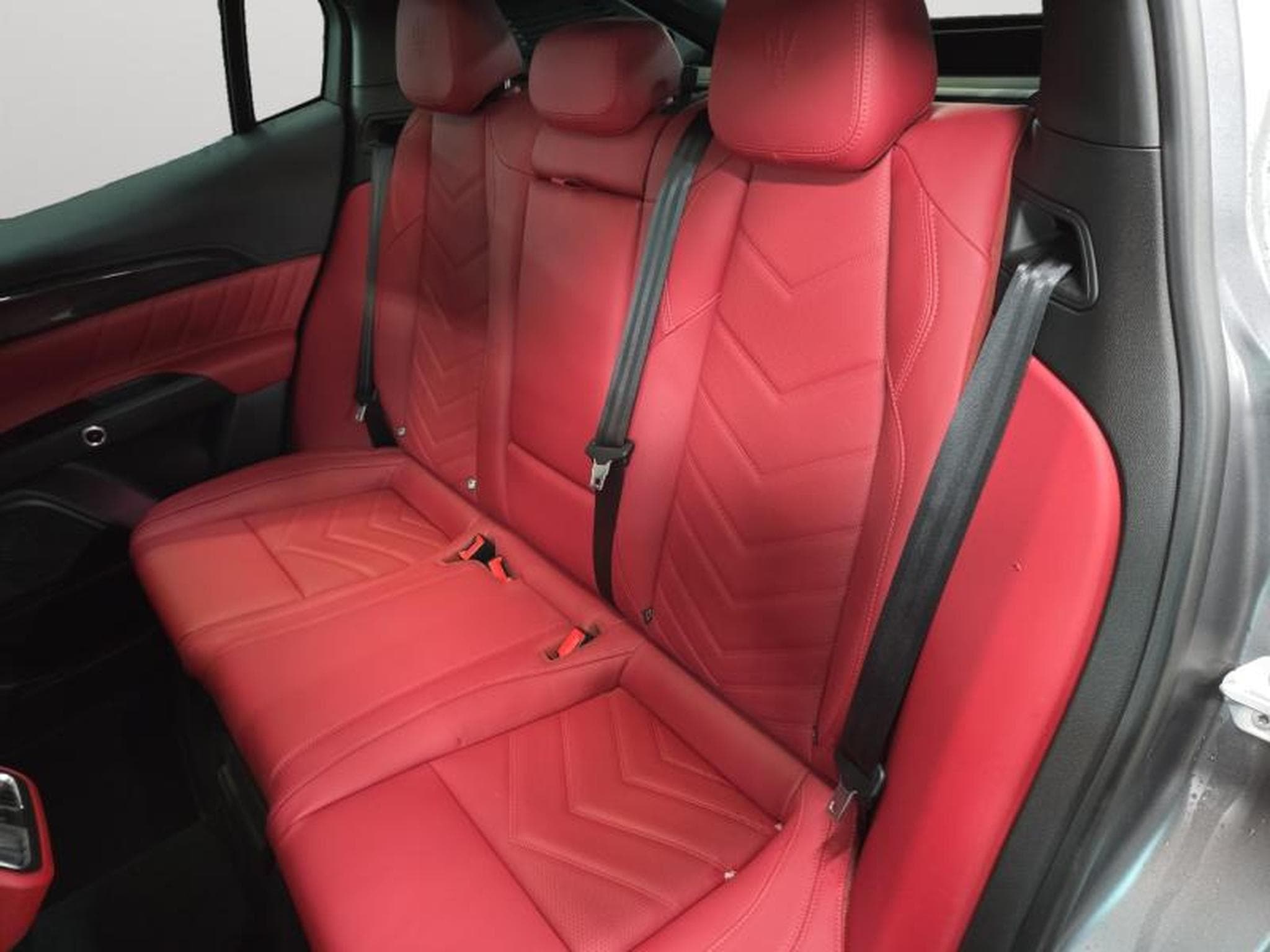 Maserati Grecale Modena / Essence (2023) - Photo 11