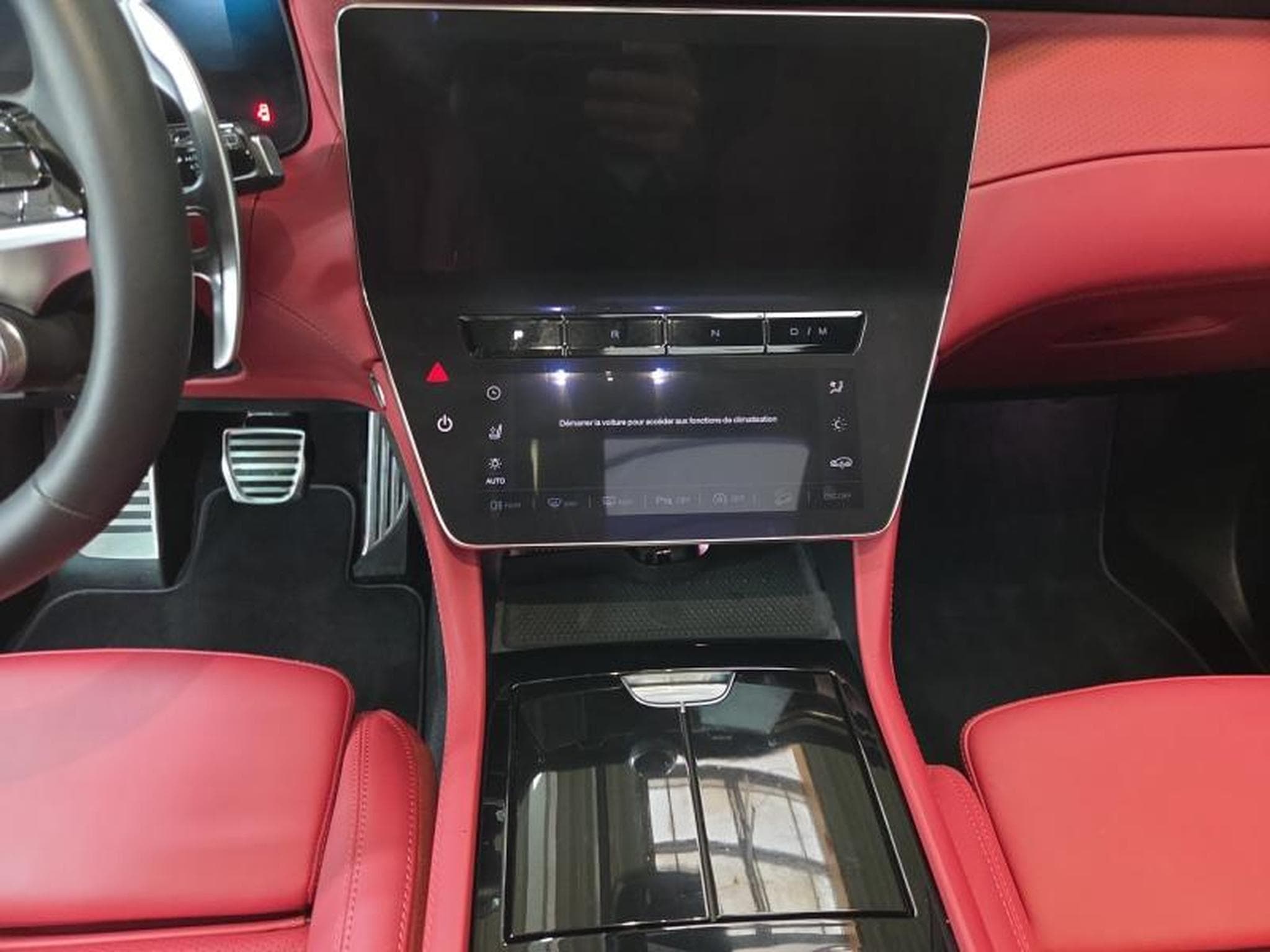 Maserati Grecale Modena / Essence (2023) - Photo 13