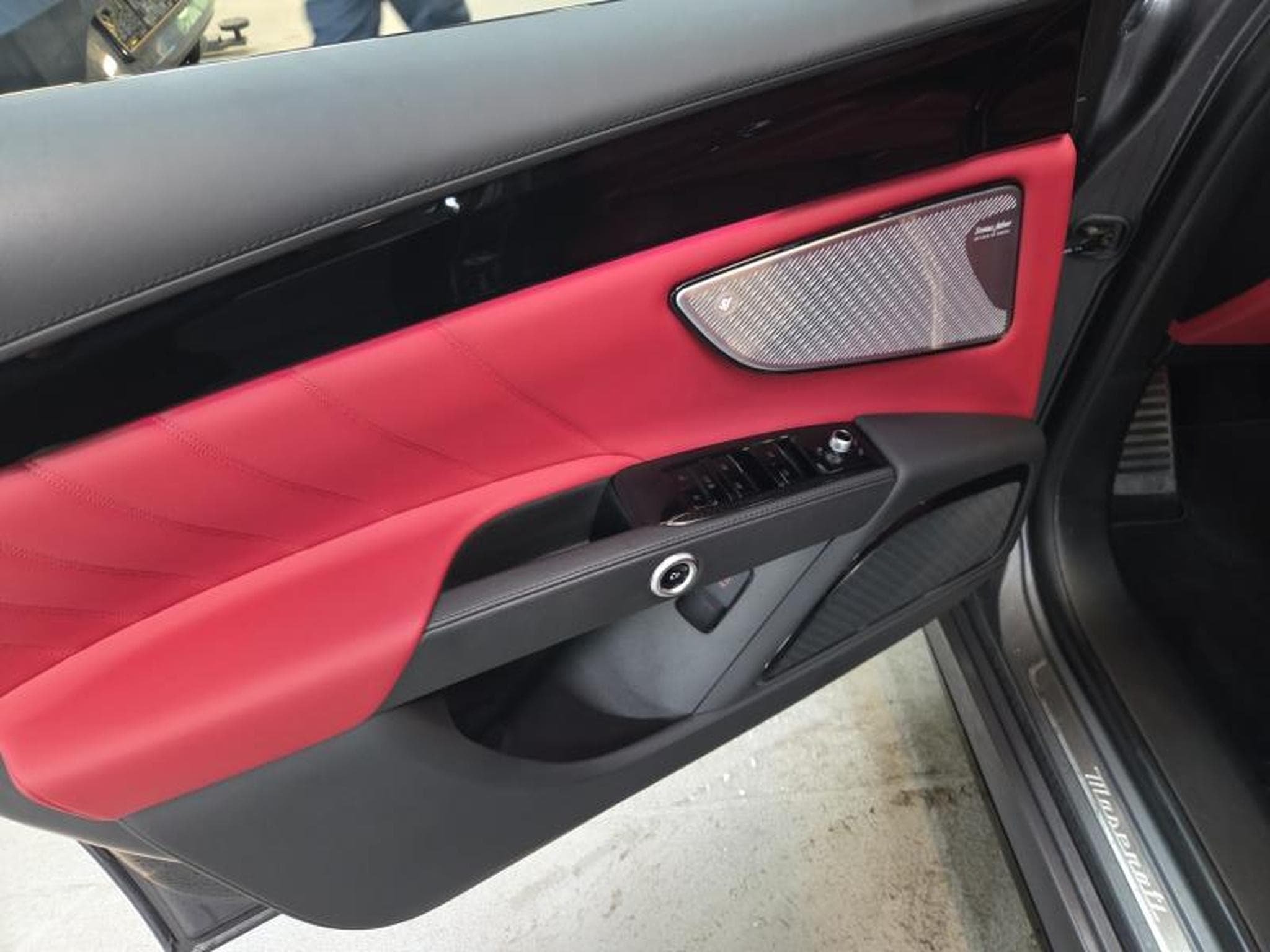 Maserati Grecale Modena / Essence (2023) - Photo 19