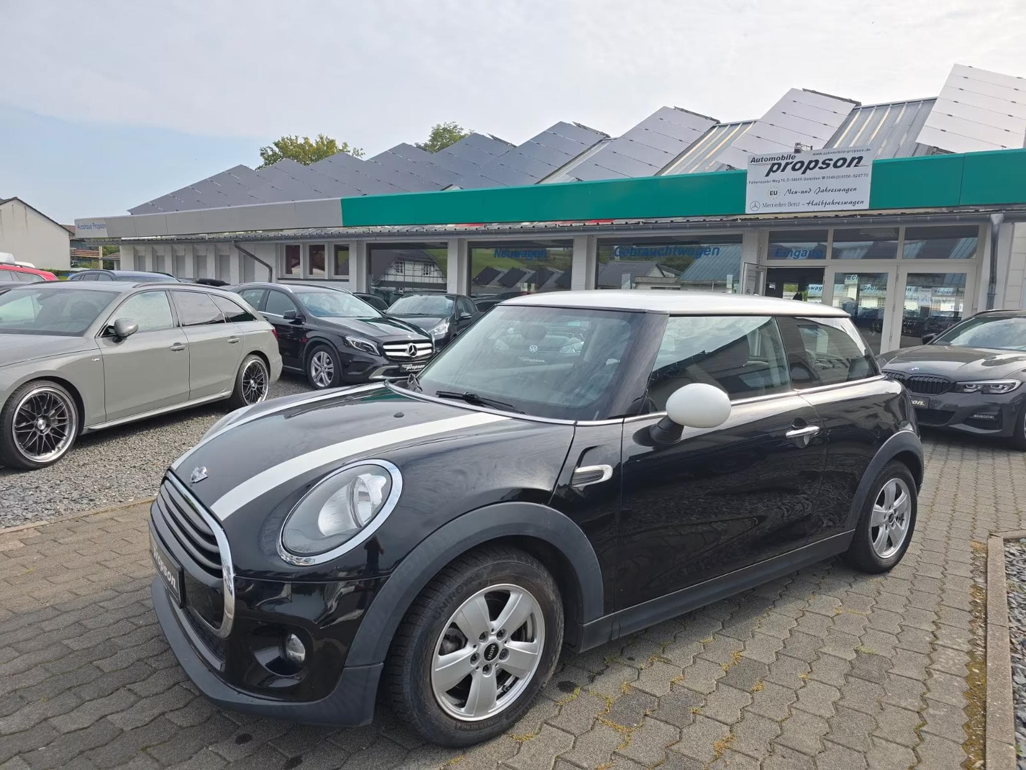 Mini Cooper Mini 3-trg. Cooper Klima ALU (2016) - Photo 1