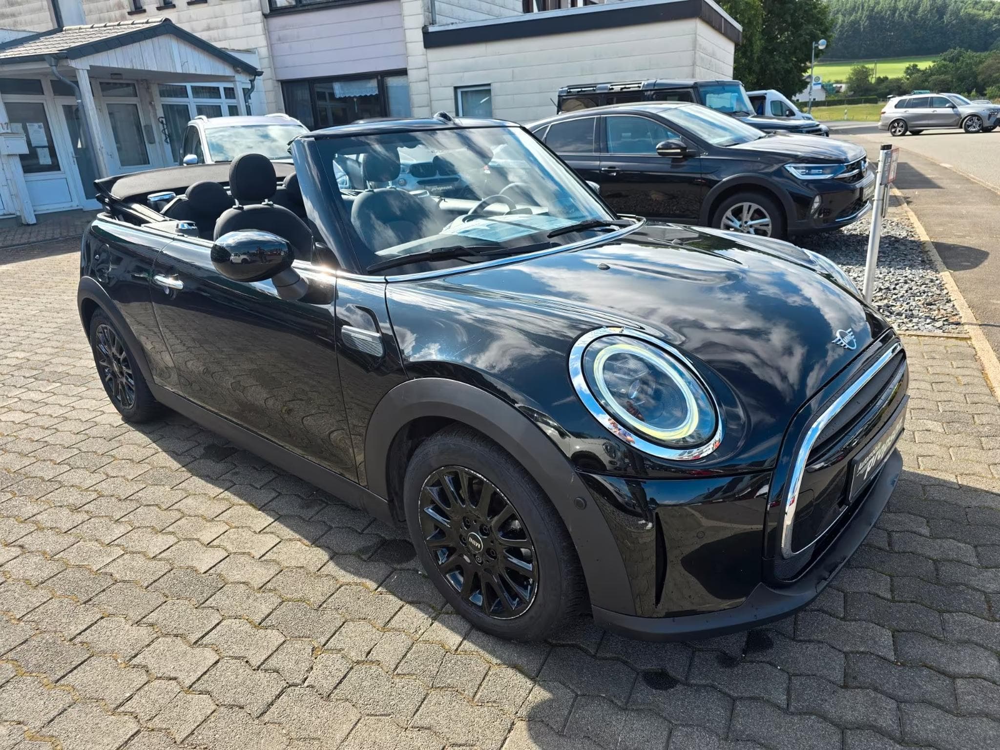 Mini Cooper Cabro Aut. NAVI PLUS KOMFORT HUD (2021) - Photo 3