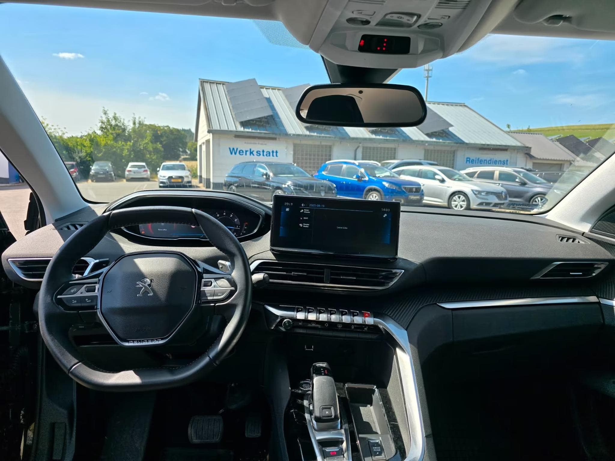 Peugeot 3008 Active Pack SHZ PDC RFK LED (2022) - Photo 5