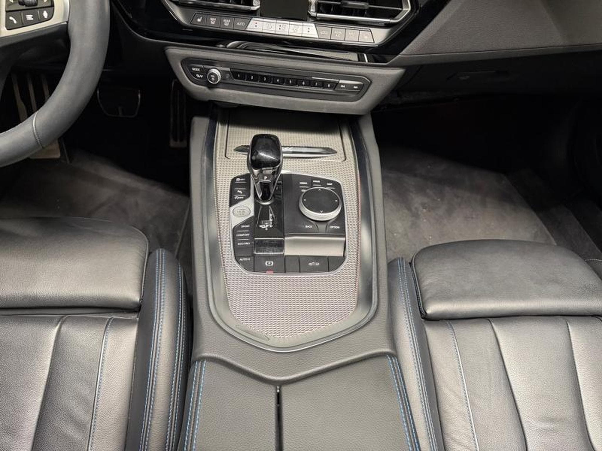 BMW Z4 M40i (2024) - Photo 11