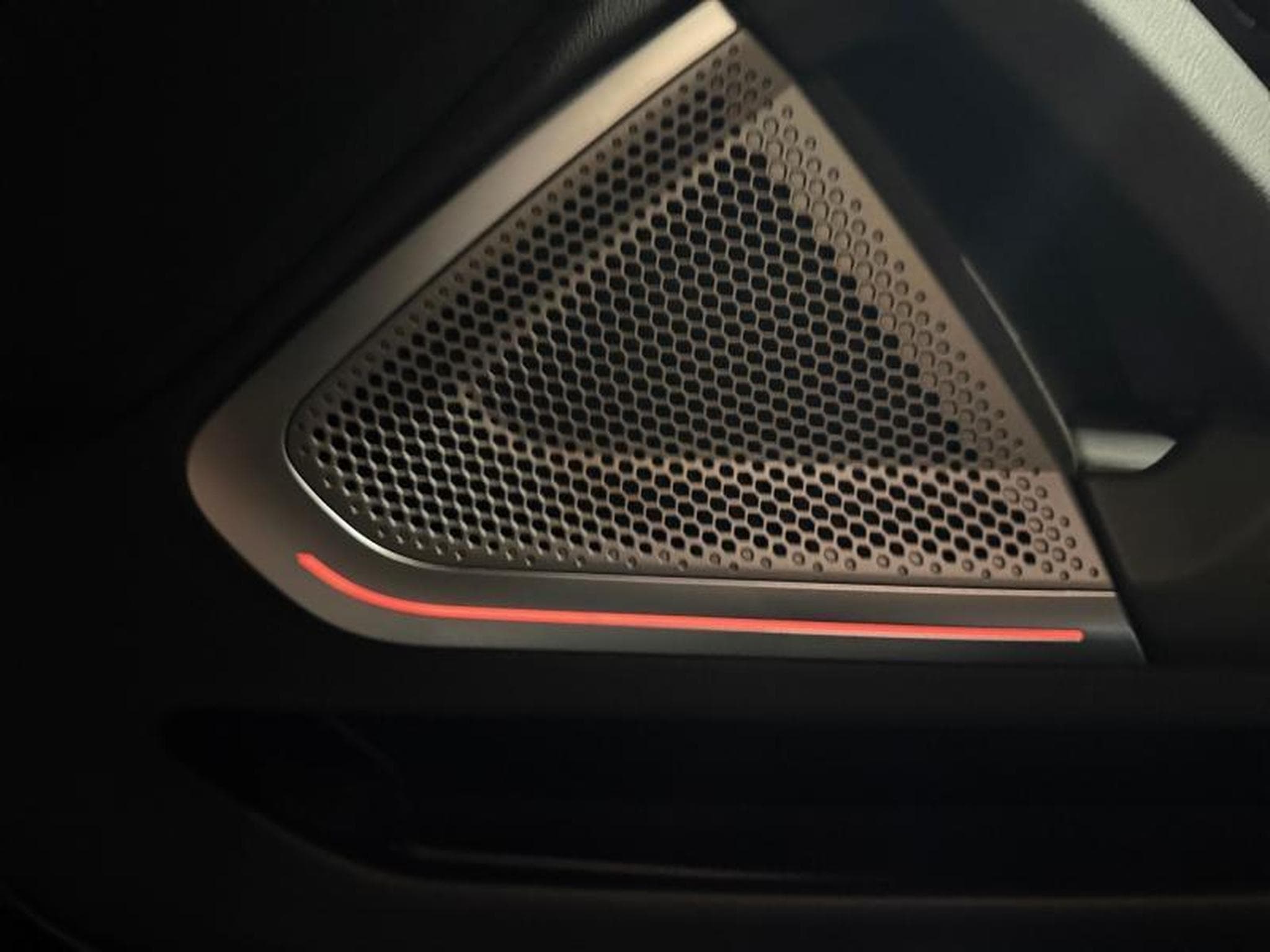 BMW Z4 M40i (2024) - Photo 15