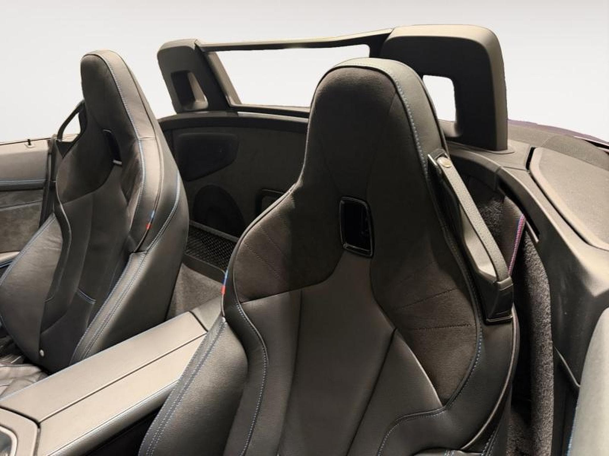 BMW Z4 M40i (2024) - Photo 9