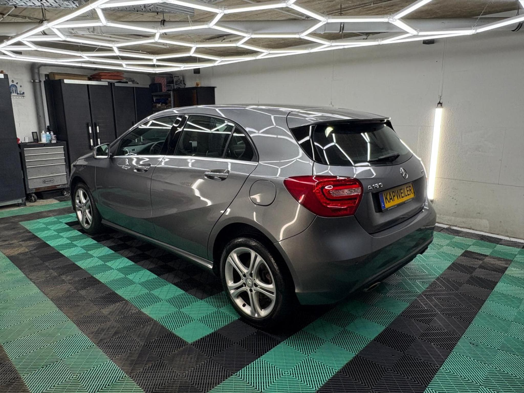 Mercedes A 180 CDI d blue Urban  1,5 Ltr. - 80 kW CDI Xenon Sièges Sport (2014) - Foto 7