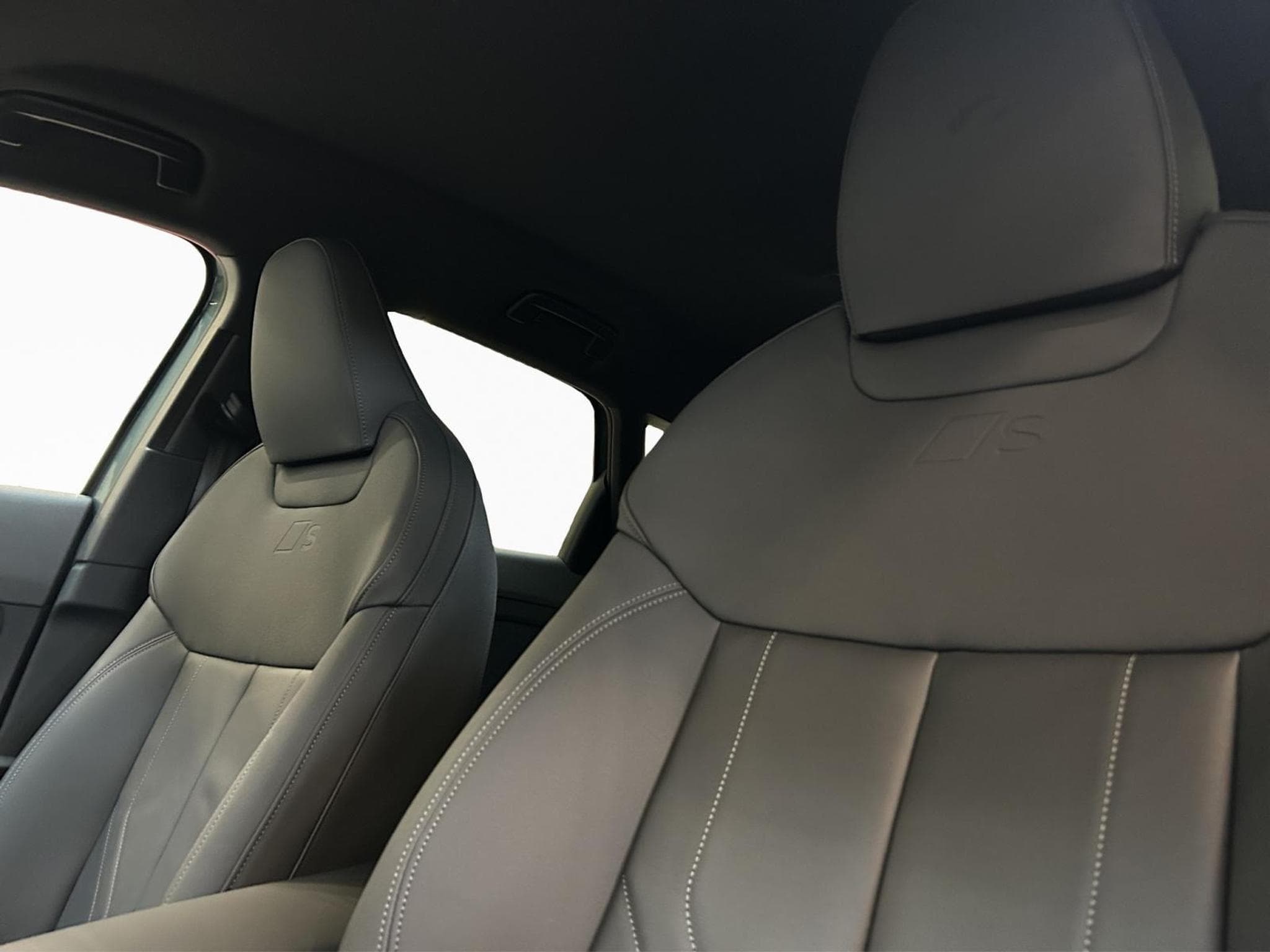 Audi Q3 e-hybrid 200 kW (2025) - Photo 15