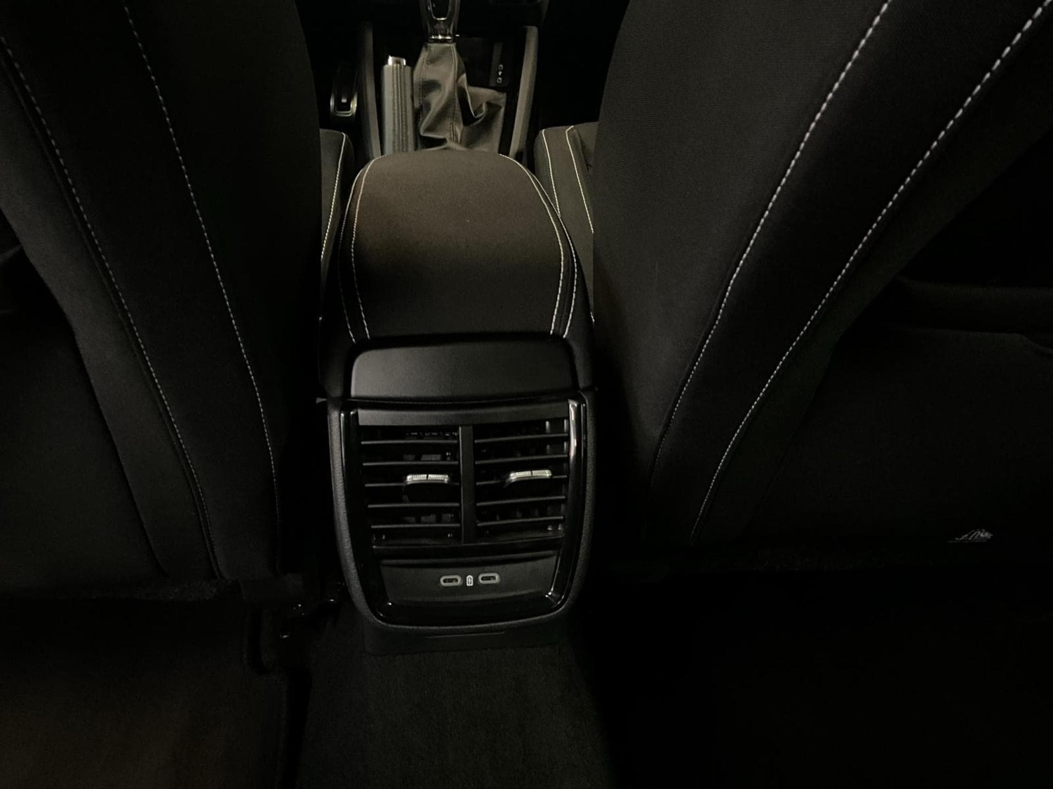 Skoda Kamiq Monte-Carlo+DSG+LED+Navi (2024) - Photo 19