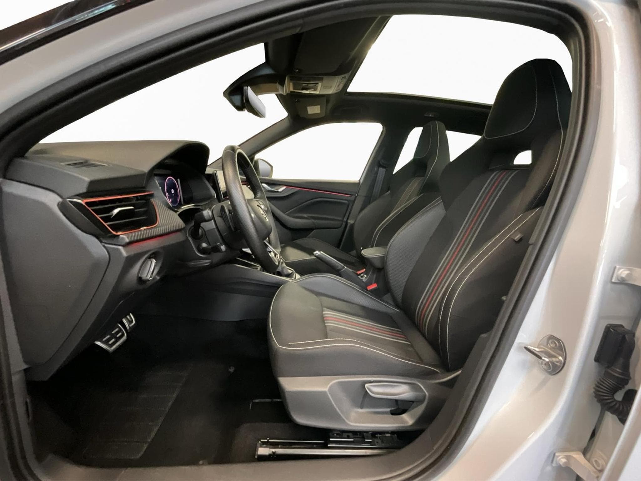 Skoda Kamiq Monte-Carlo+DSG+LED+Navi (2024) - Photo 9