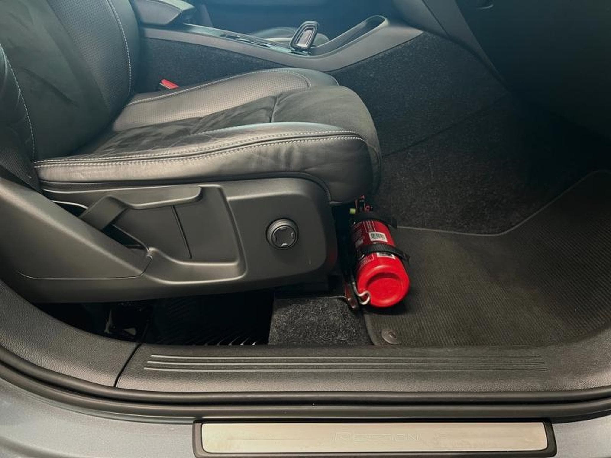 Volvo XC40 R-Design (2018) - Foto 15