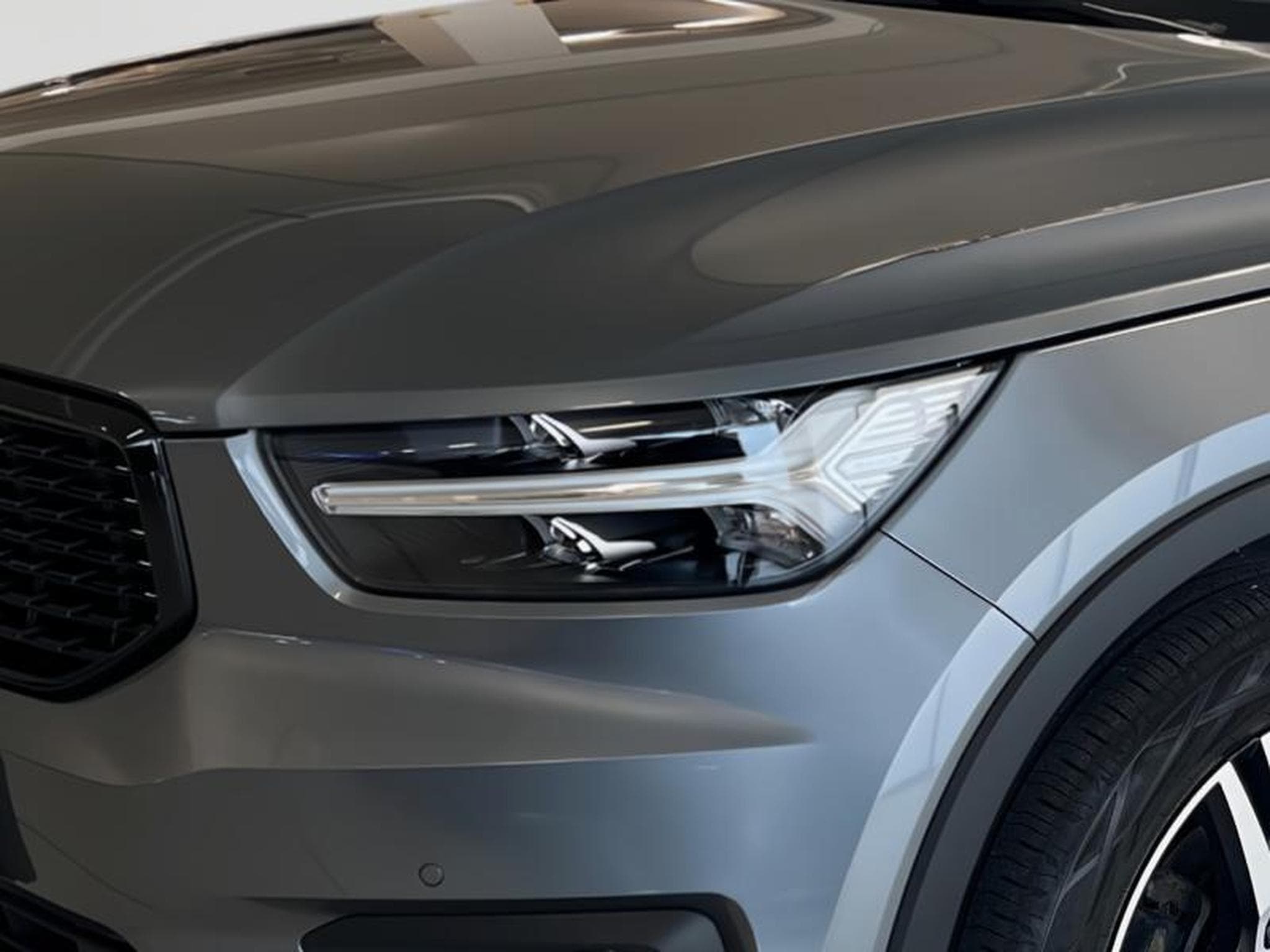 Volvo XC40 R-Design (2018) - Foto 3