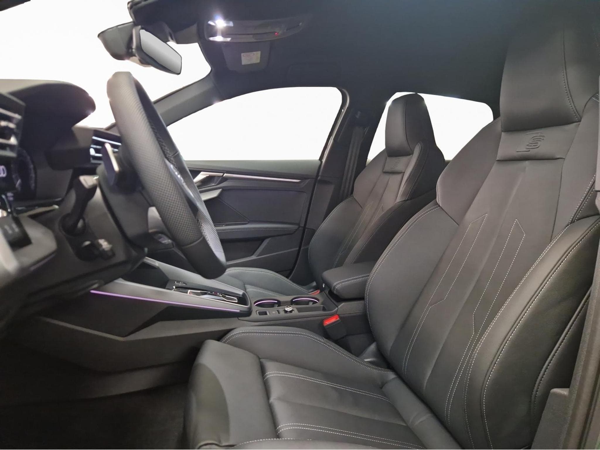 Audi A3 New A3 Allstreet Hybride (2025) - Photo 9