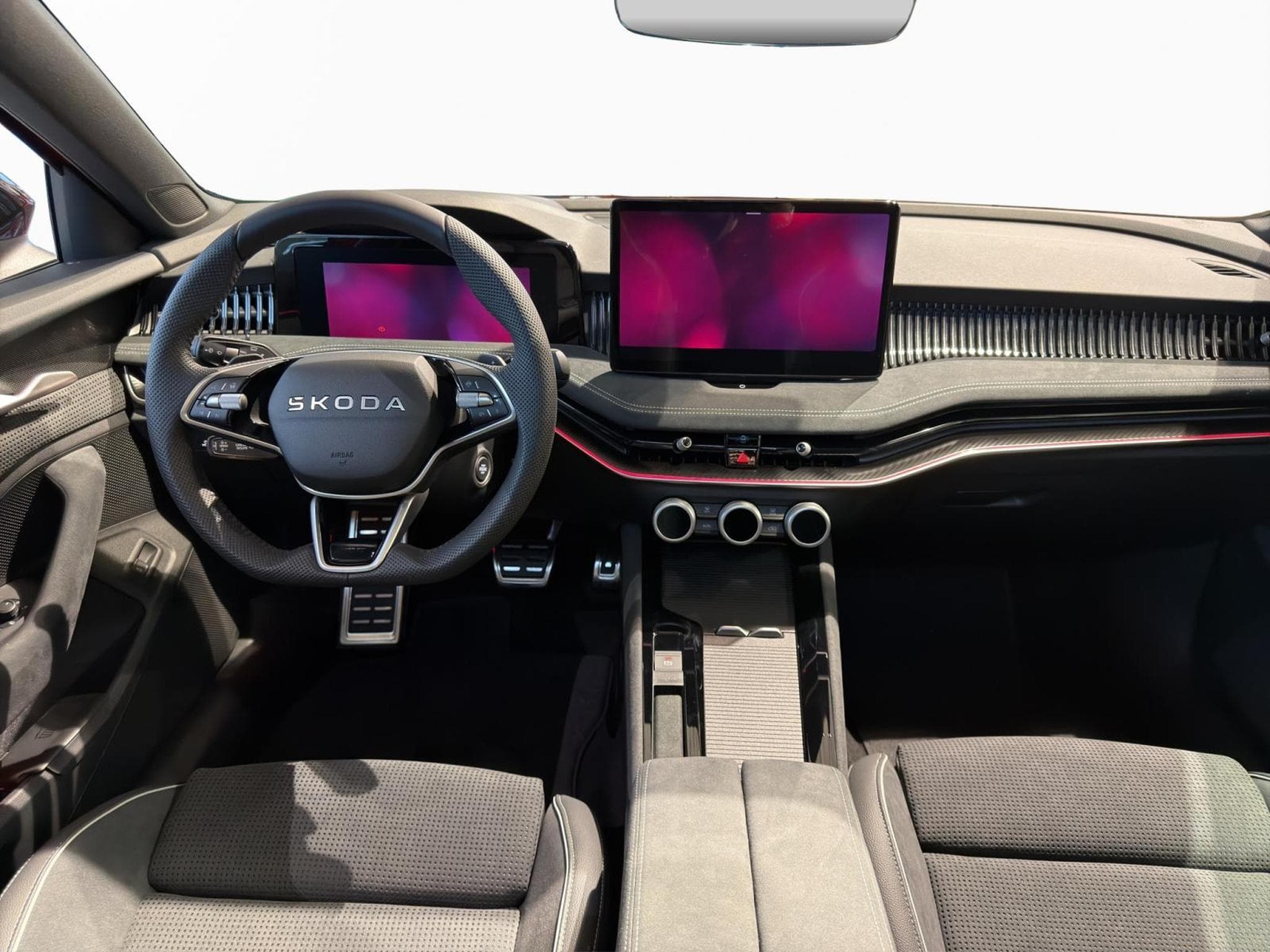 Skoda Superb Sportline (2025) - Photo 9