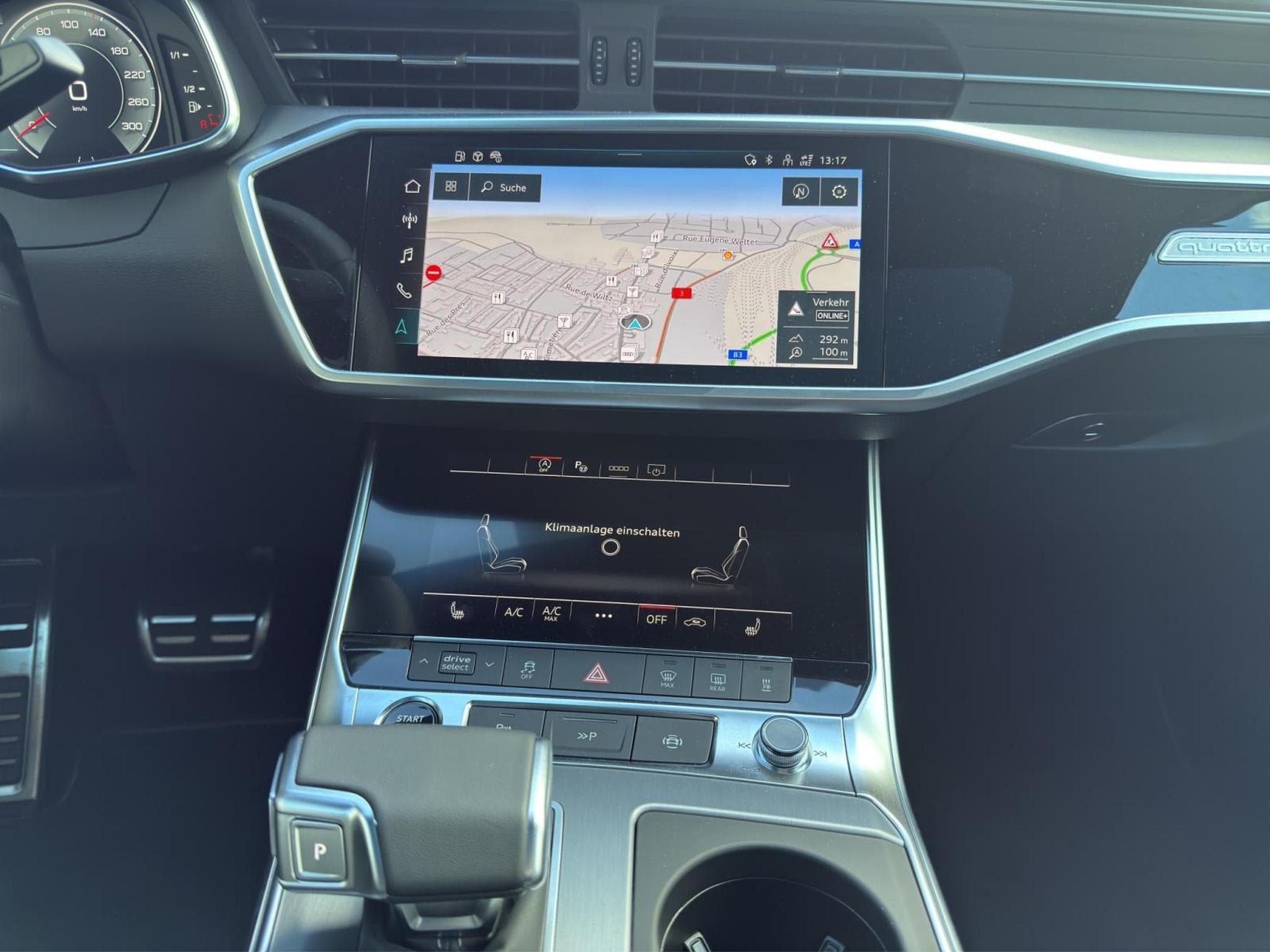 Audi A6 S line Berline (2025) - Photo 13