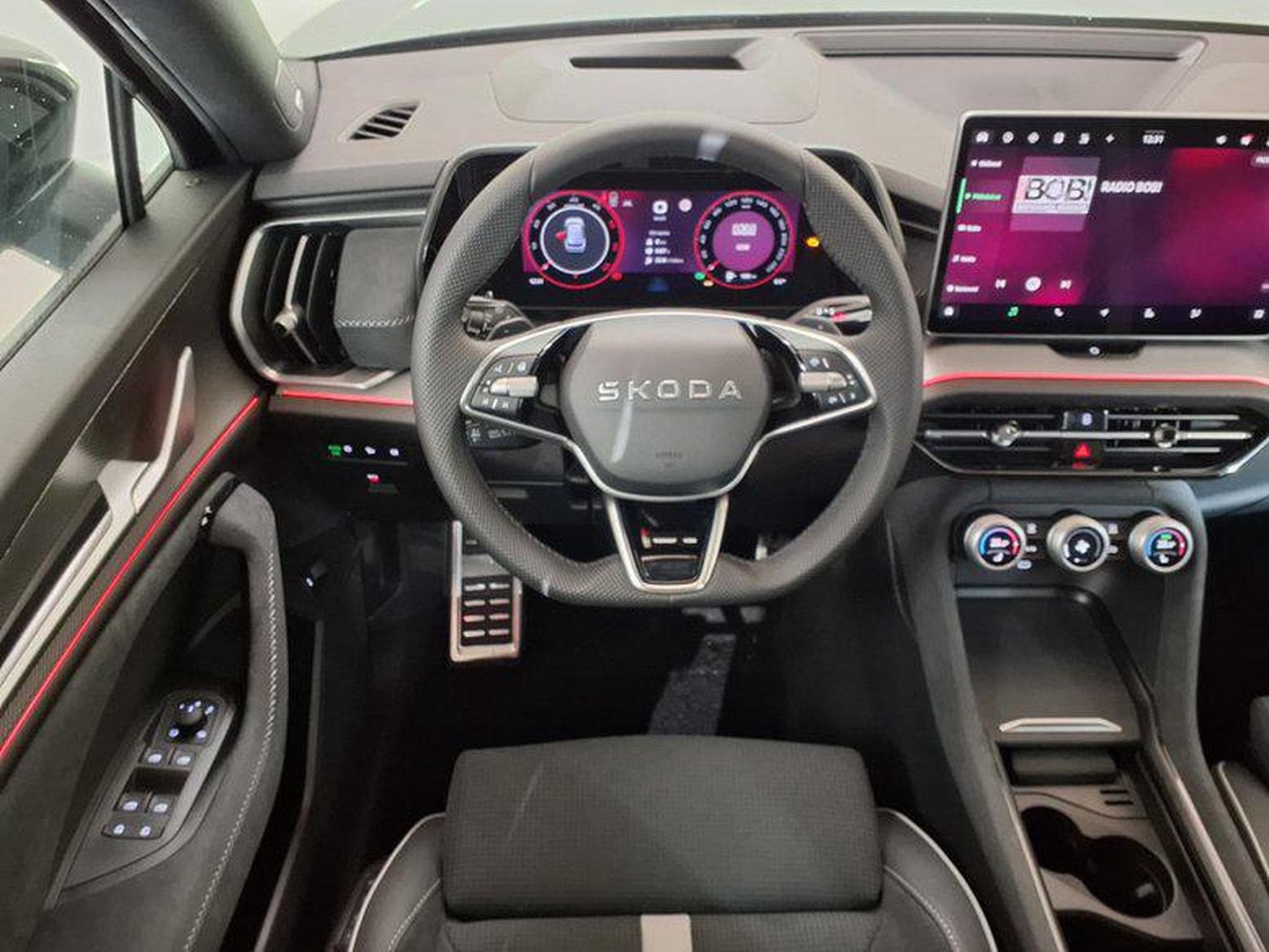 Skoda Kodiaq Sportline 2.0 TDI 7-Gang-DSG 4x4 (2025) - Foto 12