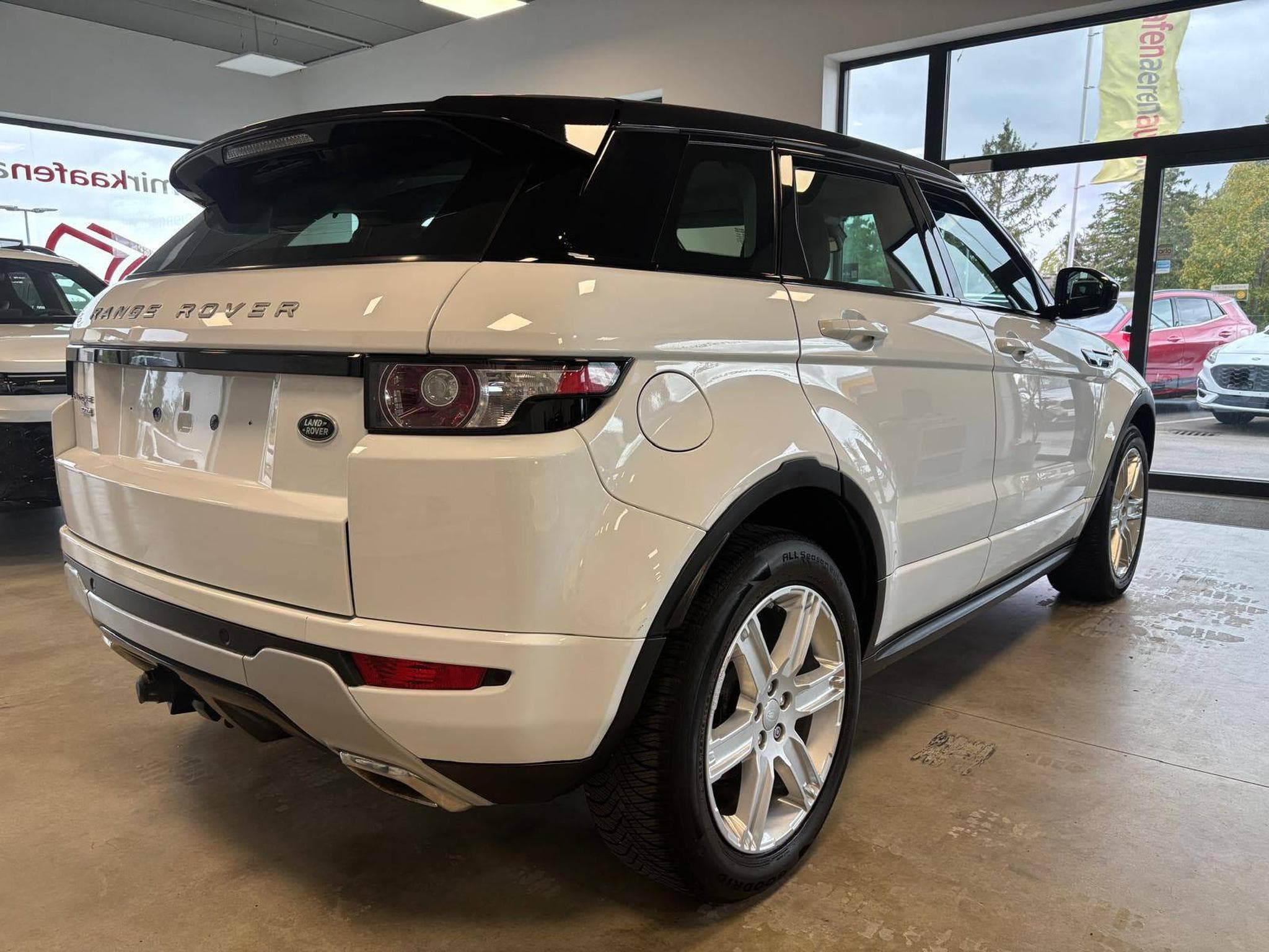 Land-Rover Range Rover Evoque Dynamic (2015) - Foto 3