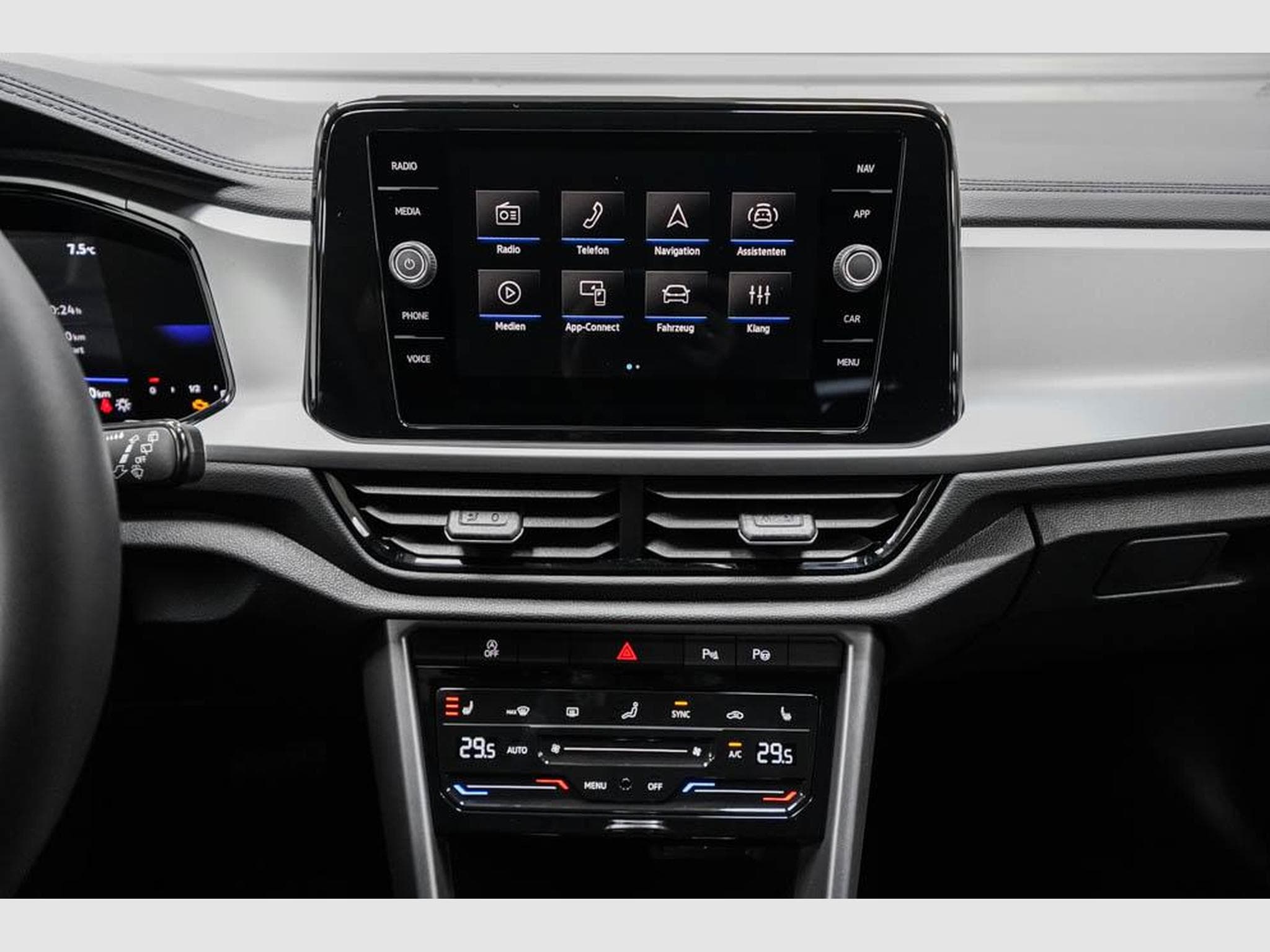 VW T-Roc 1,5 TSI DSG (2025) - Foto 12