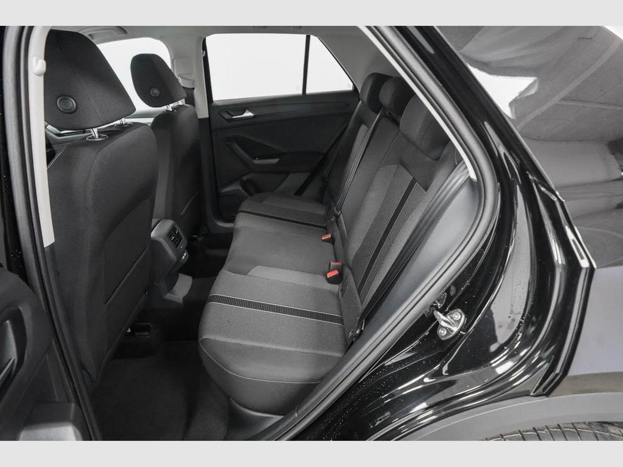 VW T-Roc 1,5 TSI DSG (2025) - Foto 15