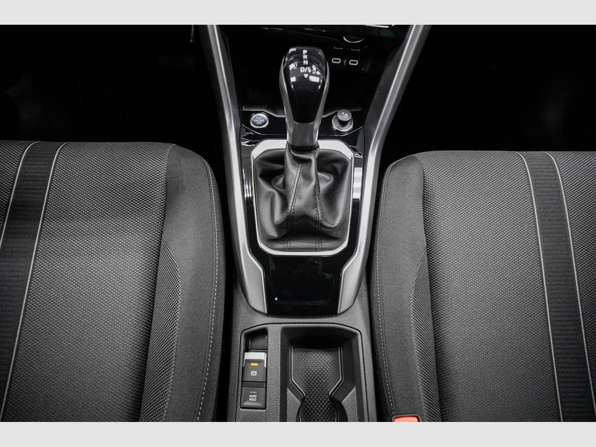 VW T-Roc 1,5 TSI DSG (2025) - Foto 11