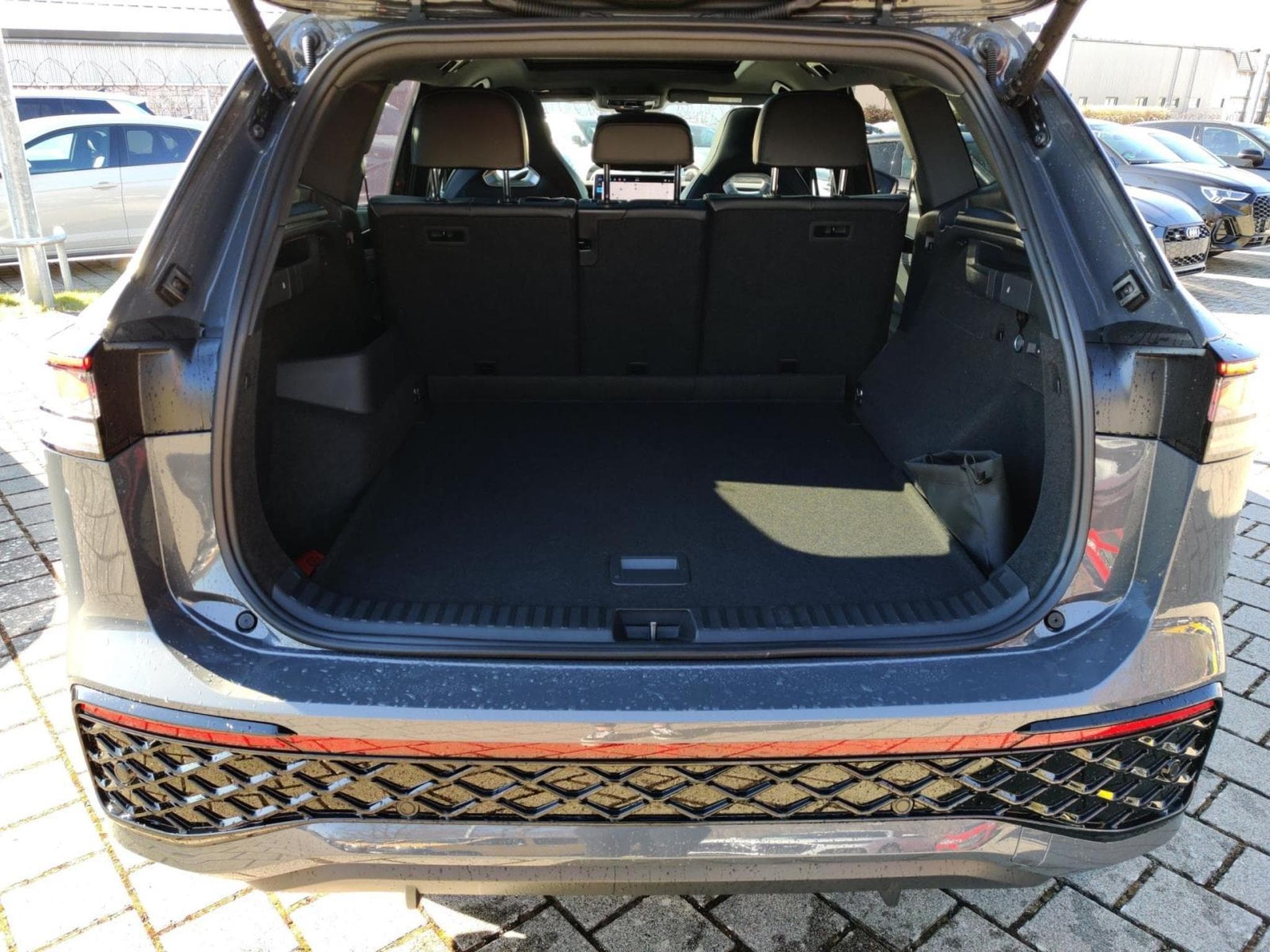 VW Tayron R-line 2.0 l (2025) - Foto 12