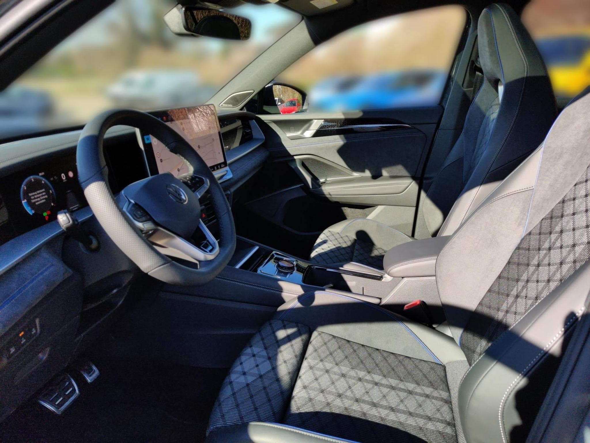 VW Tayron R-line 2.0 l (2025) - Foto 7