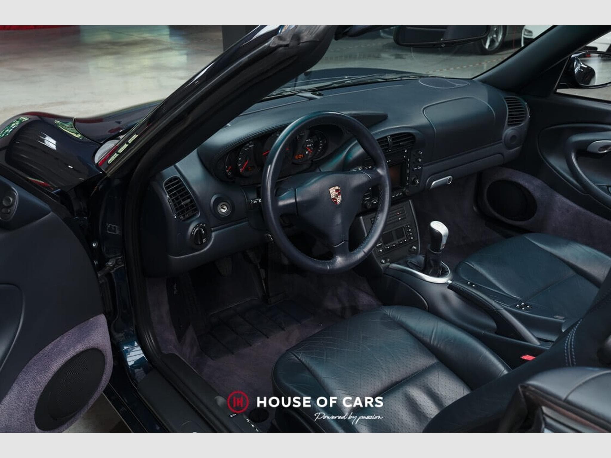 Porsche 911 996.2 CARRERA CABRIOLET MANUAL - TRIPLE BLUE (2004) - Photo 12