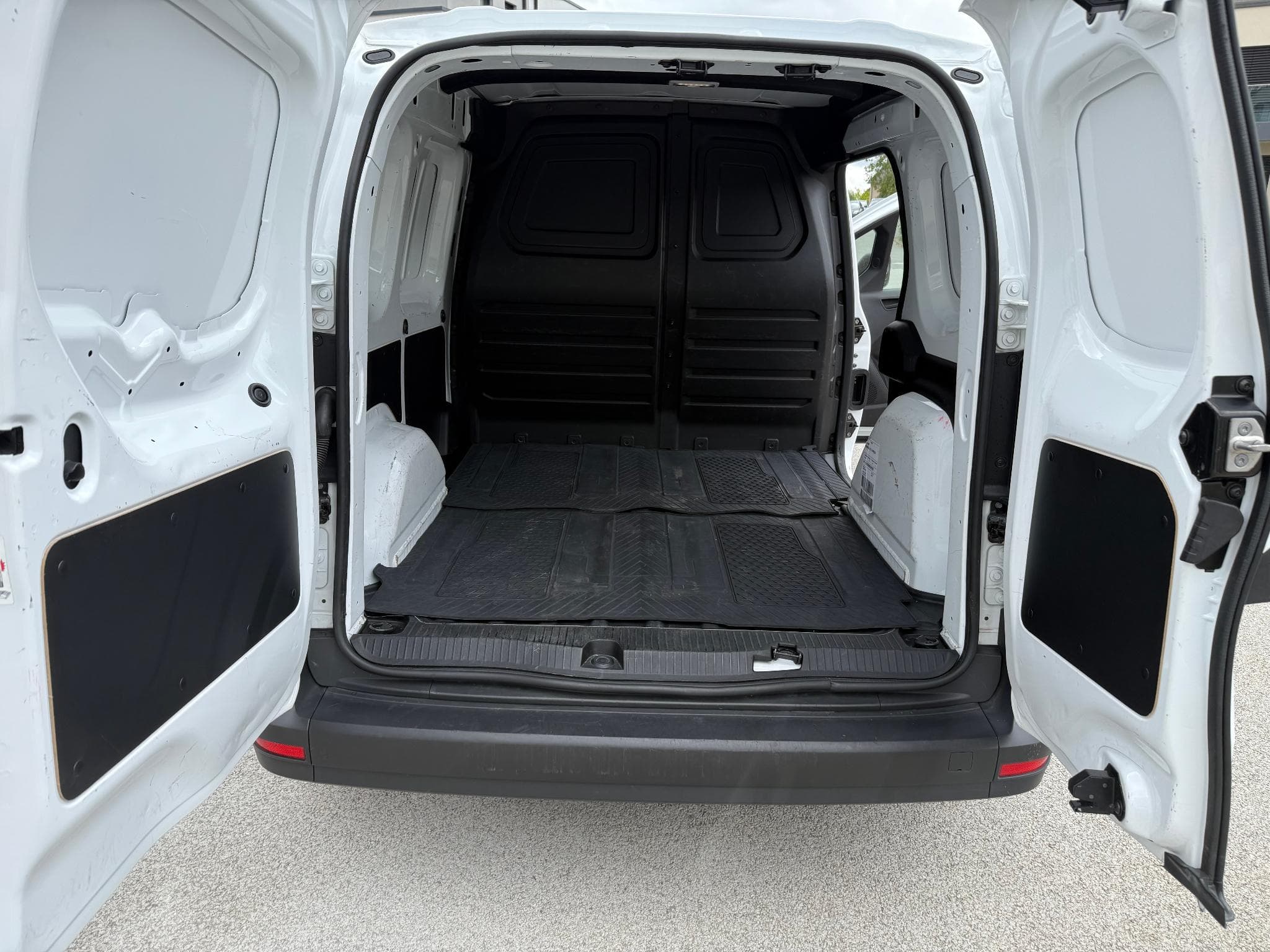 Mercedes Citan 110 CDI VAN L1 95 PS (2022) - Photo 8