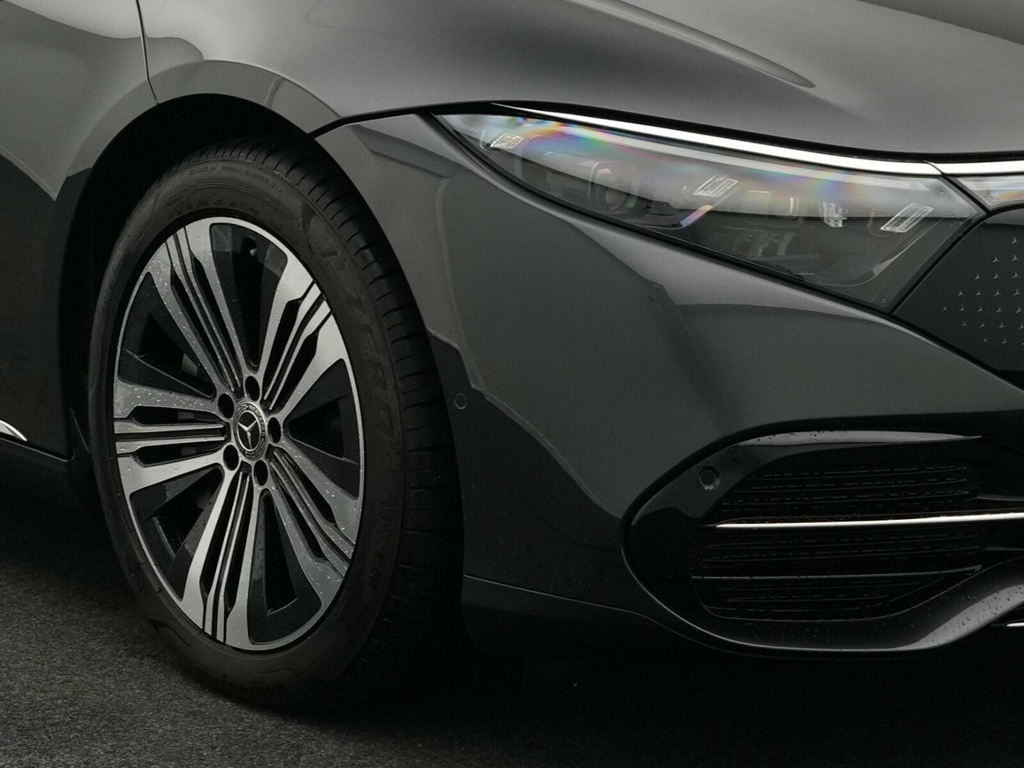 Mercedes EQS 4MATIC (bis zu 645 km Reichweite WLTP) (2022) - Photo 7