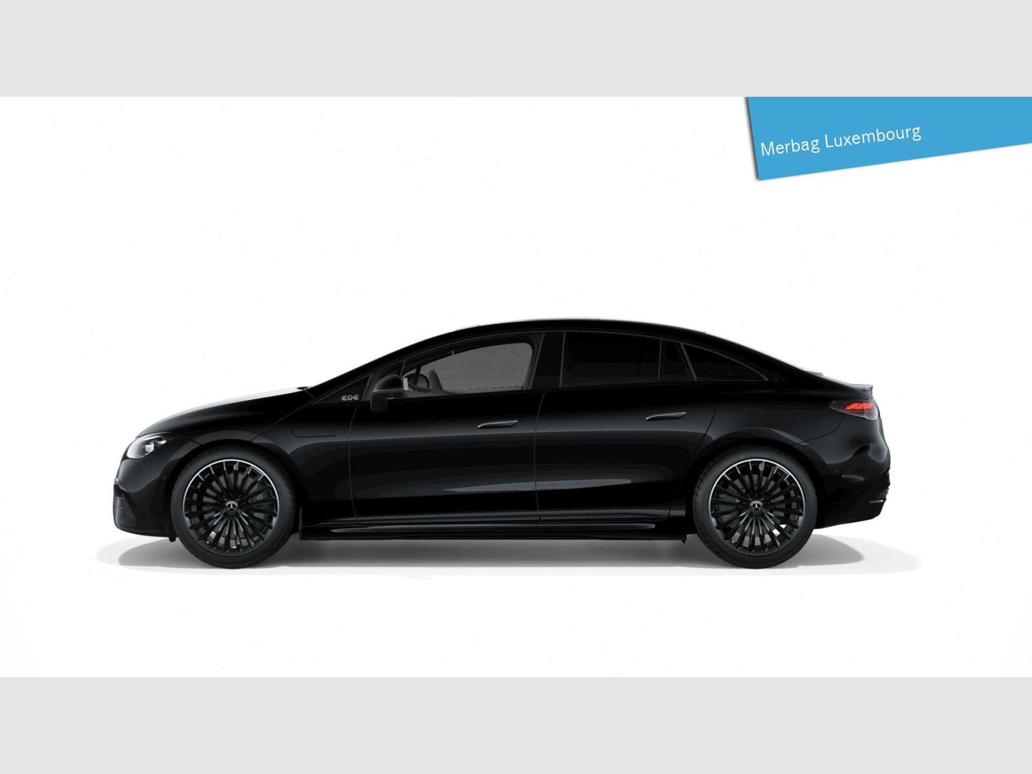 Mercedes EQE 4MATIC AMG-Line (2022) - Photo 5